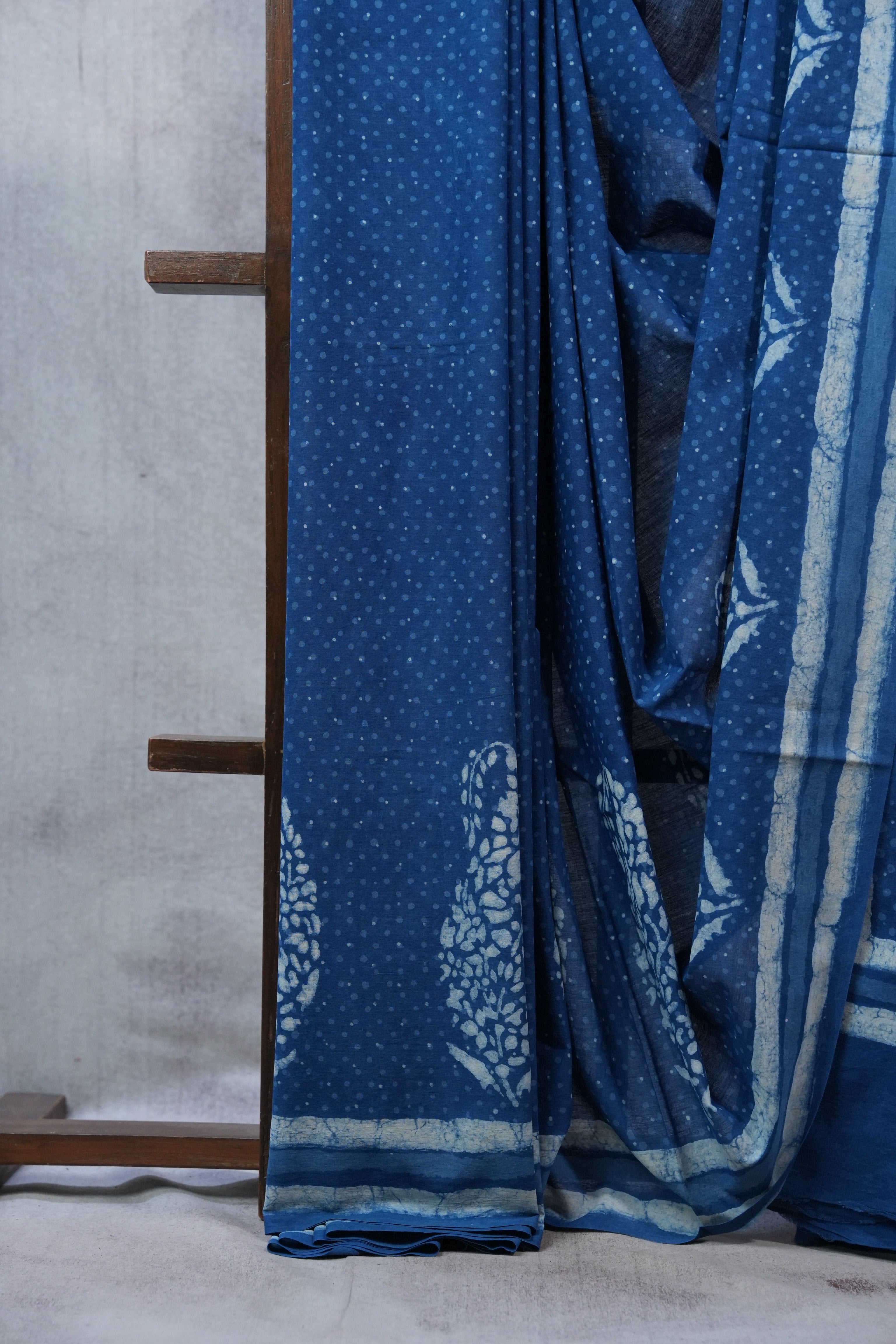 Indigo HBP Cotton Saree - SRICS2311