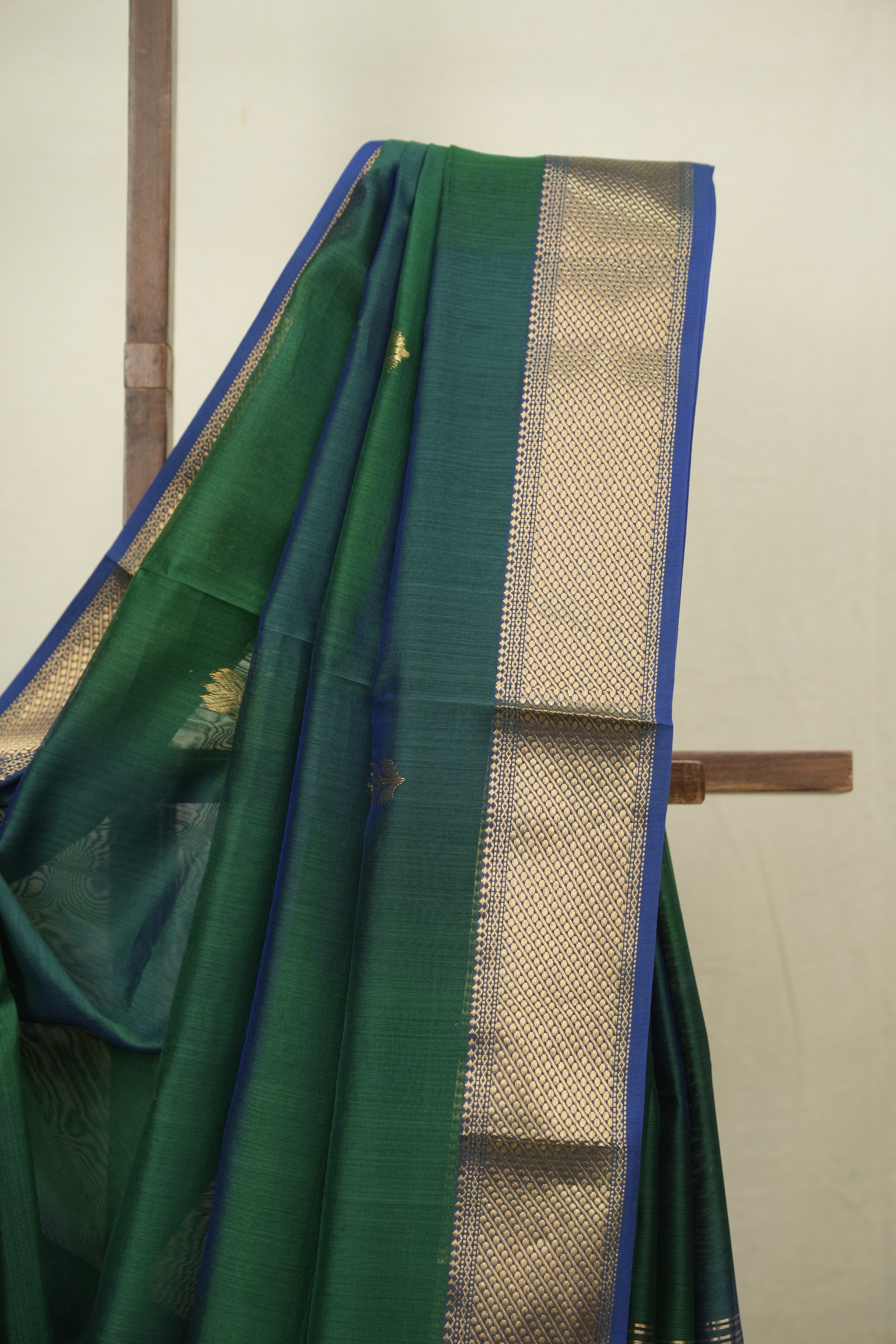 Dual Tone Green Maheshwari Saree - SRDTGMS1329