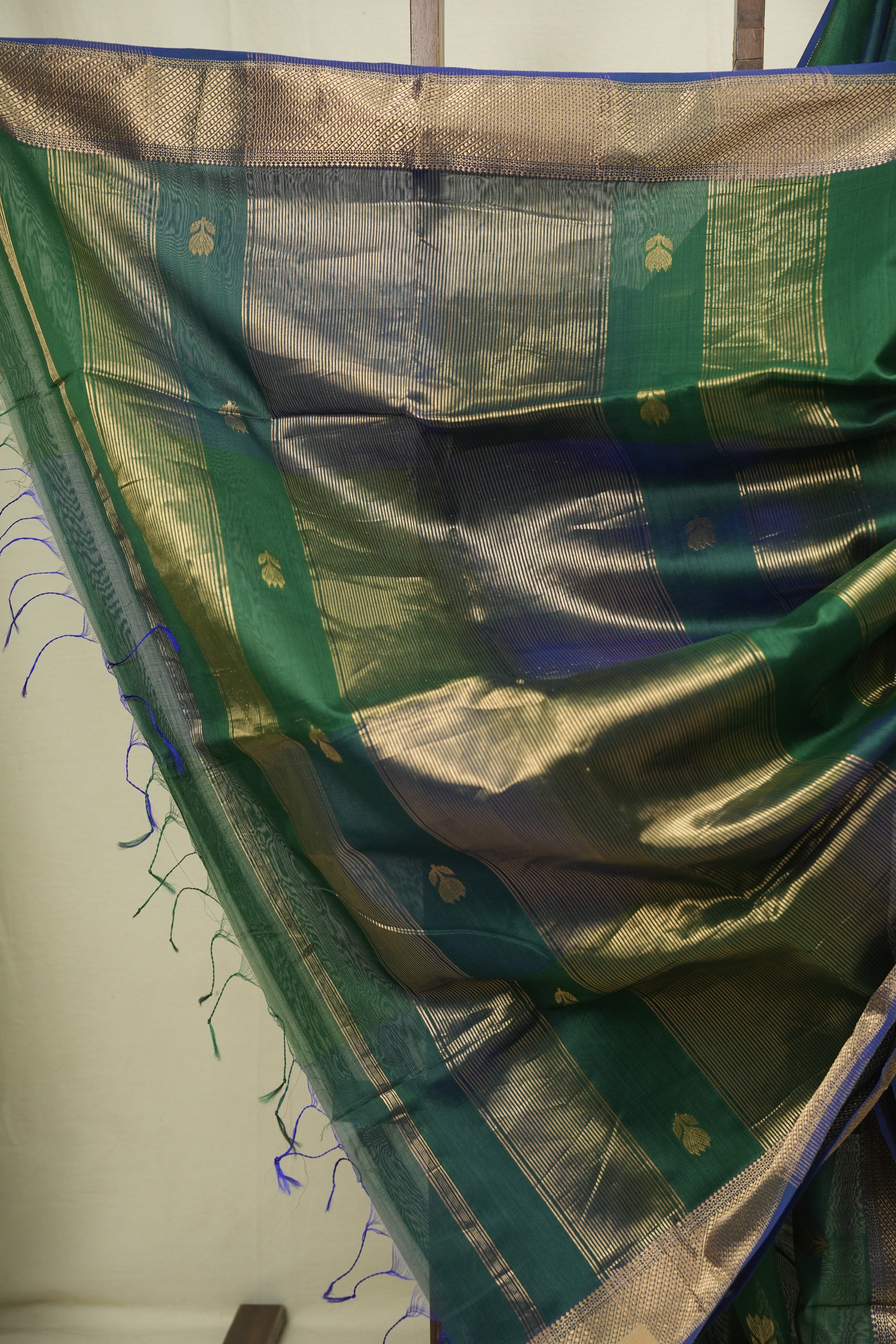Dual Tone Green Maheshwari Saree - SRDTGMS1329