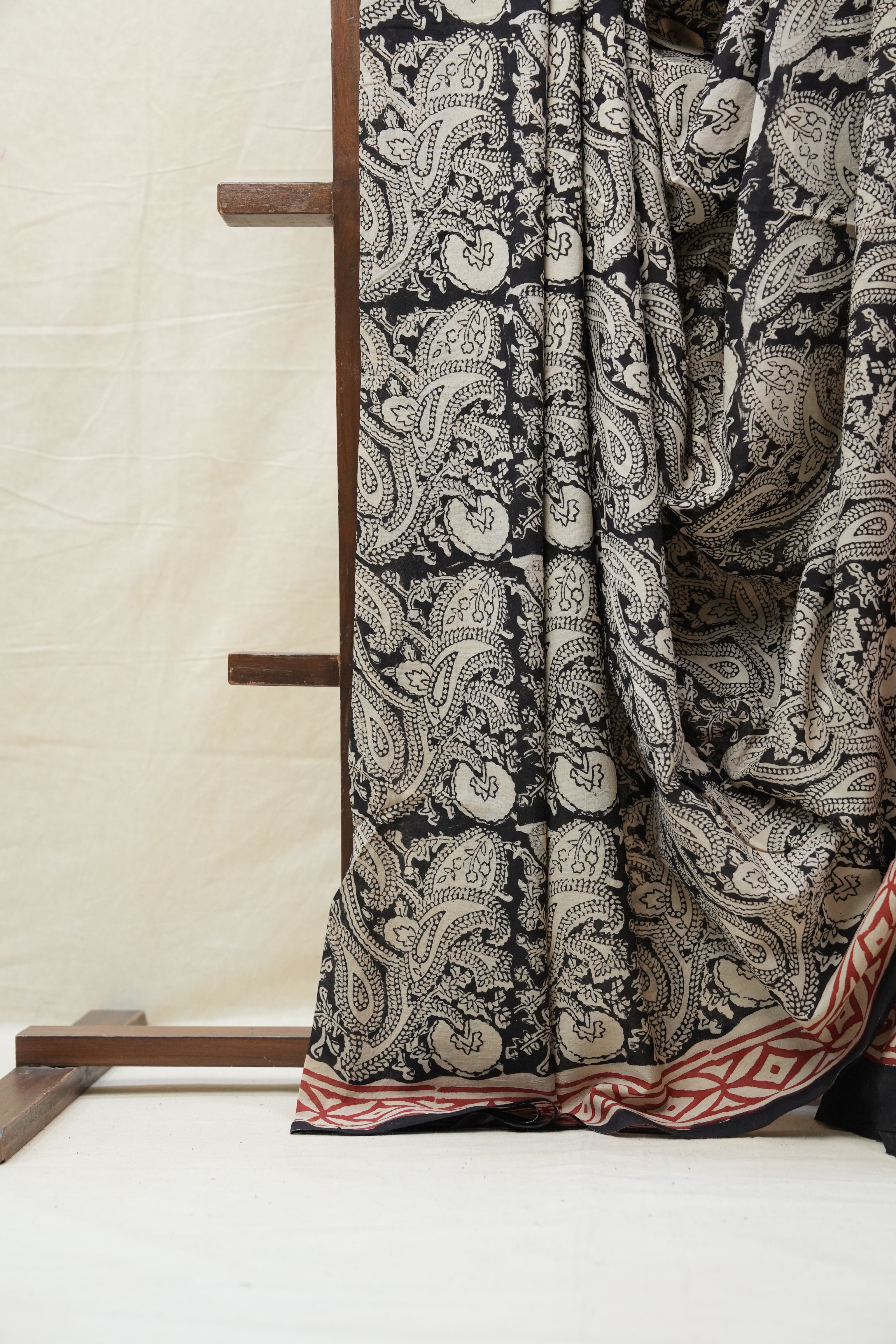 Black HBP Cotton Saree - SRBCS2625