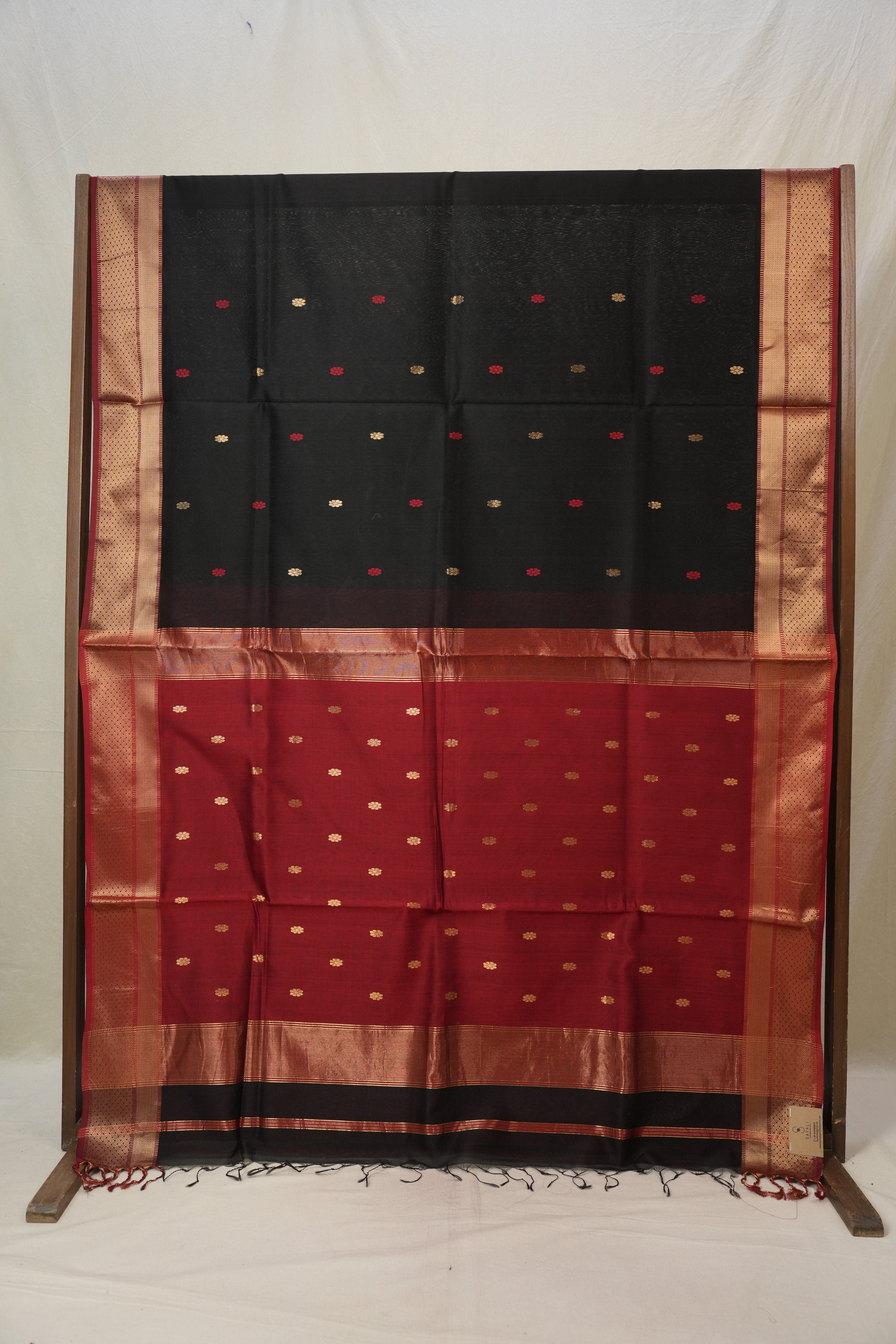 Black Maheshwari Saree - SRBMS885
