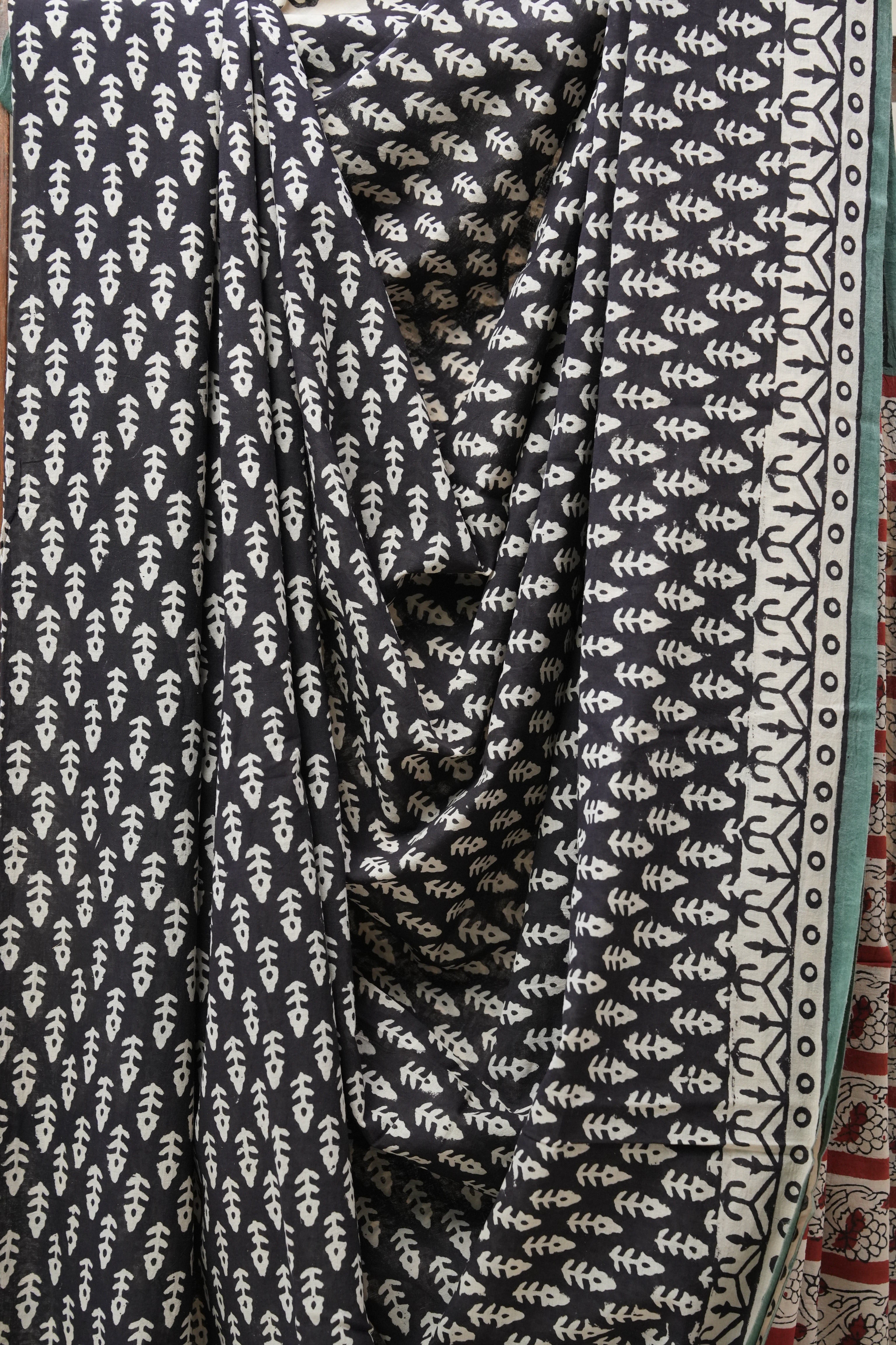 Black HBP Cotton Saree - SRBCS2615