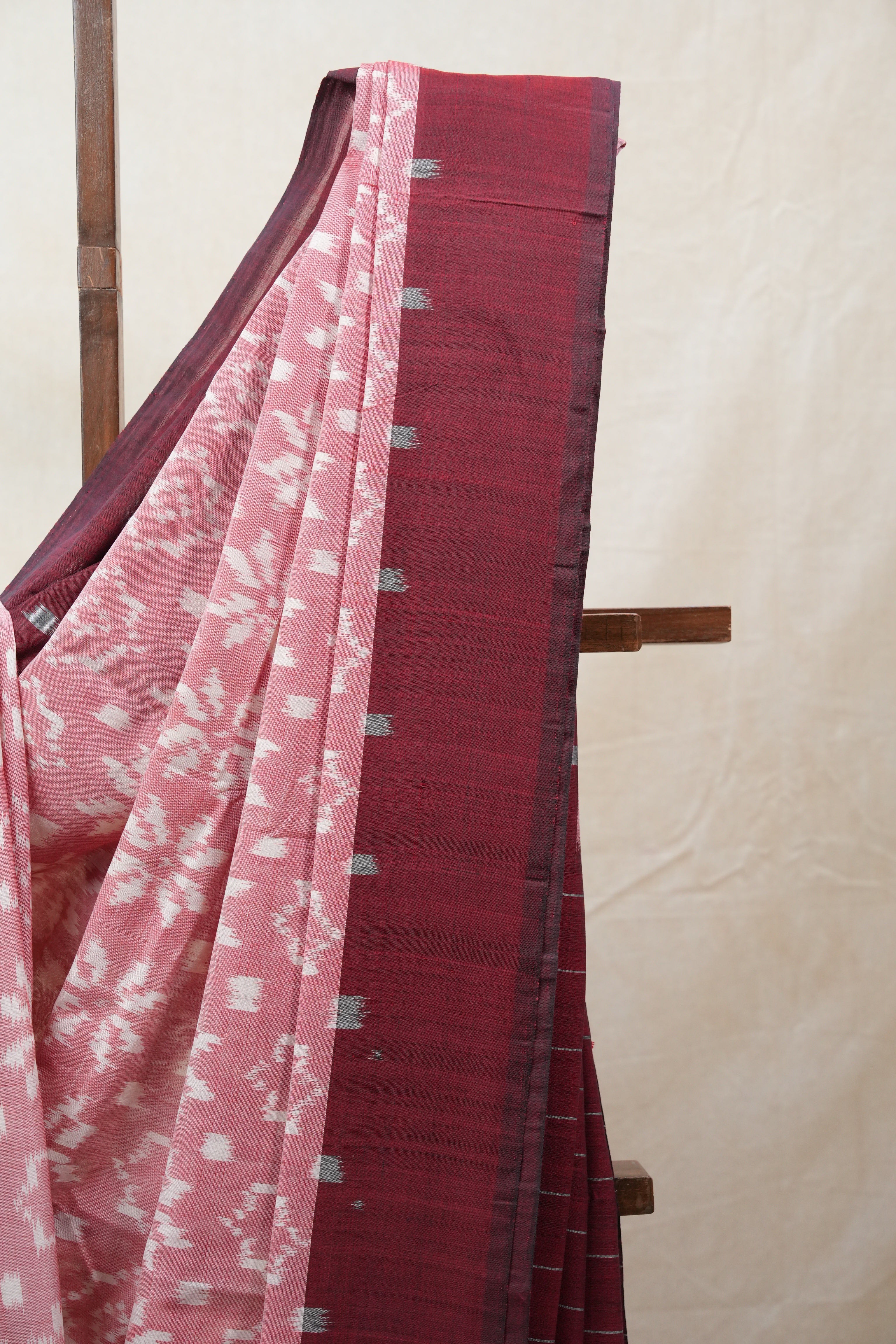 Red Pochampalli Cotton Ikat Saree - SRRPCIS449