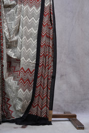 Cream HBP Cotton Saree - SRCCS2342