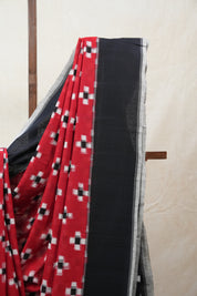 Red Pochampalli Cotton Ikat Saree - SRRPCIS437