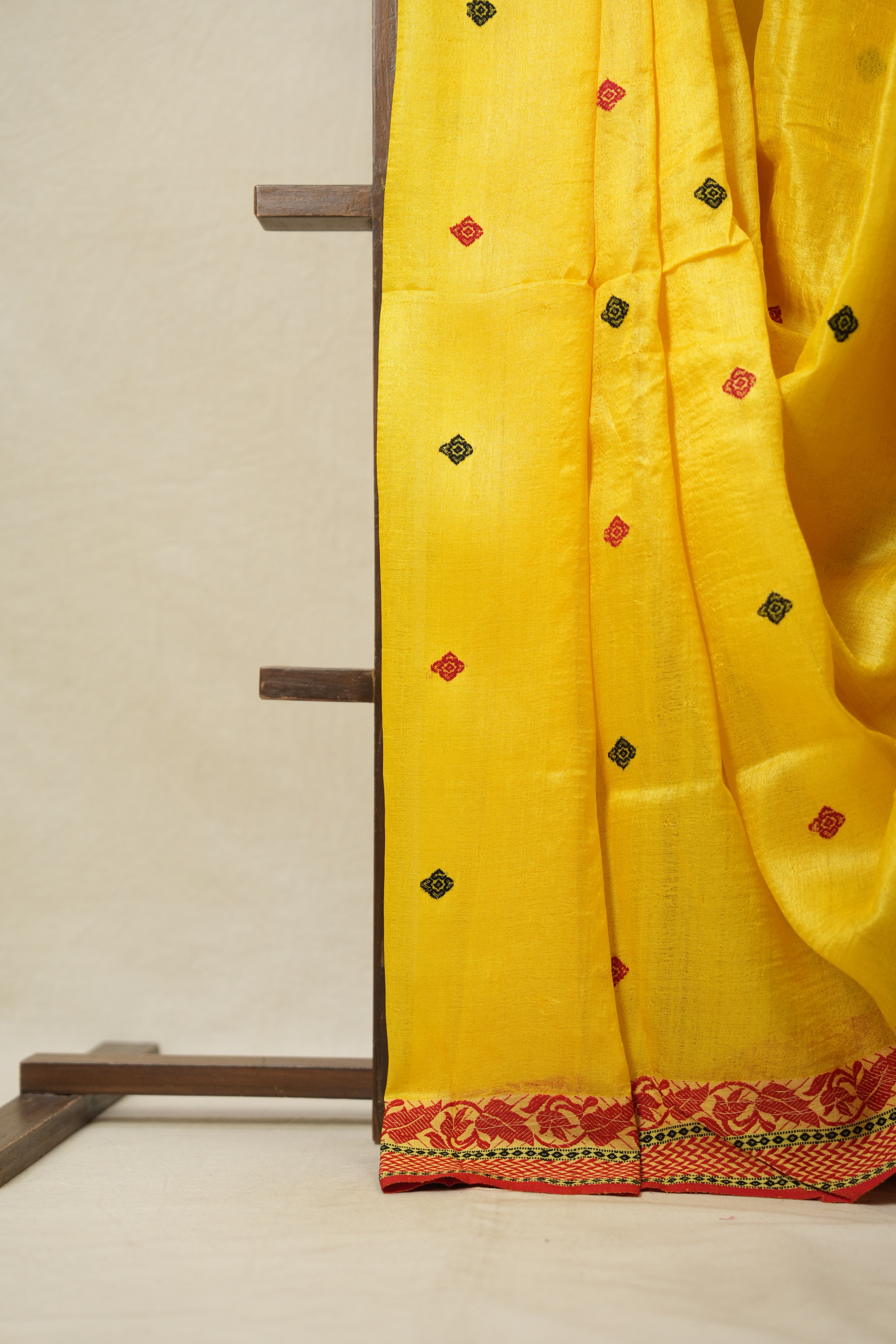 Haldi Yellow Jamdani Tussar Silk Saree - SRHYJTSS0030