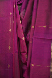 Dual Tone Magenta Maheshwari Saree - SRDTMMS1302