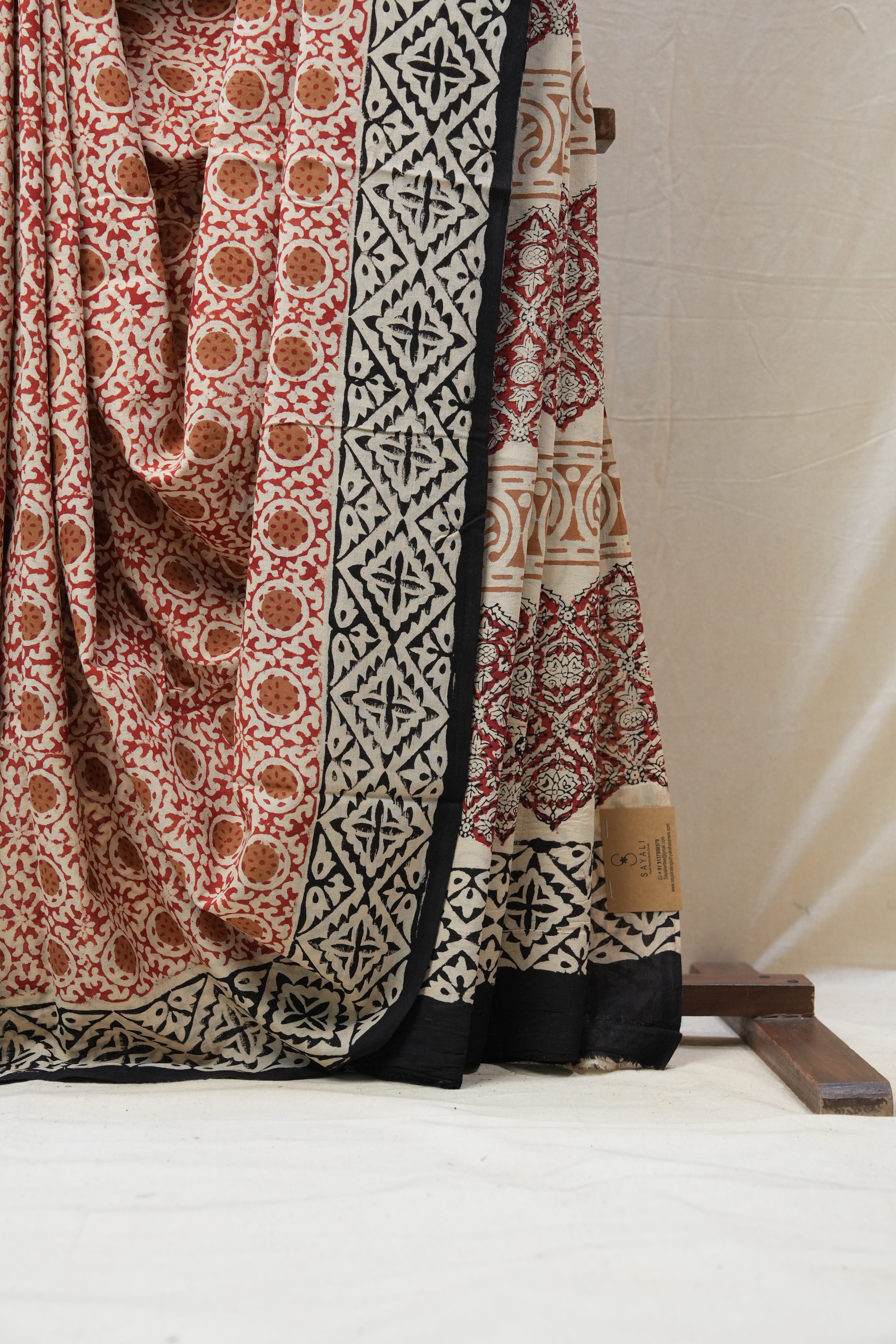 Off White HBP Cotton Saree - SROWCS2680