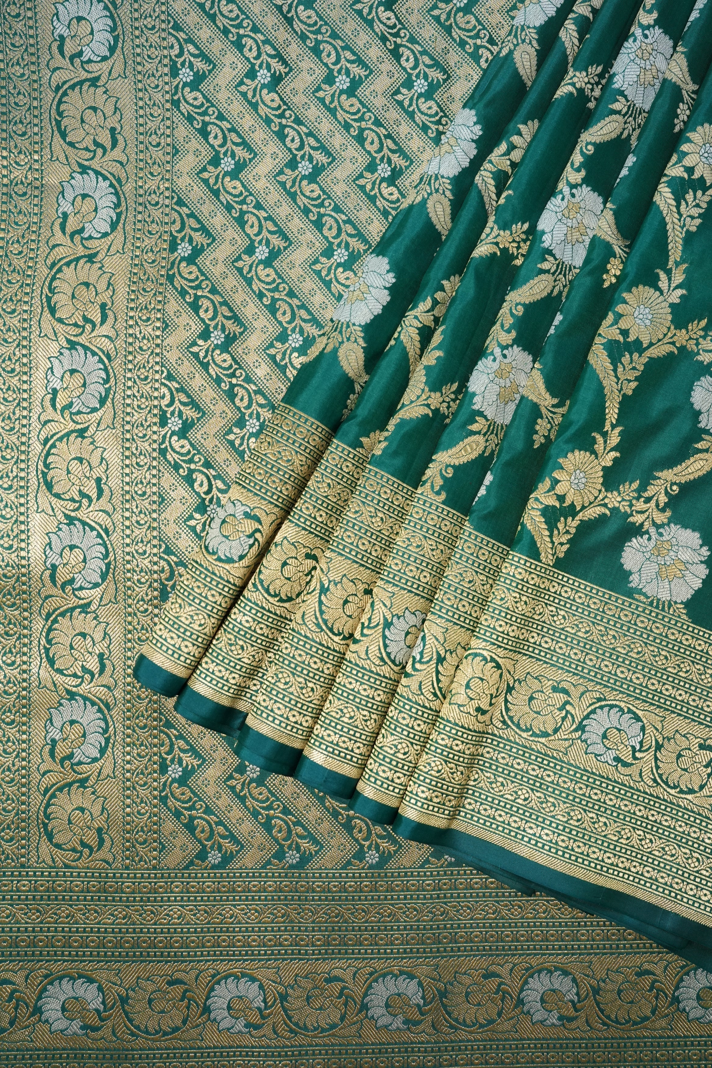 Vanasri Banarasi Silk Saree - Saavari - SSVBSS03