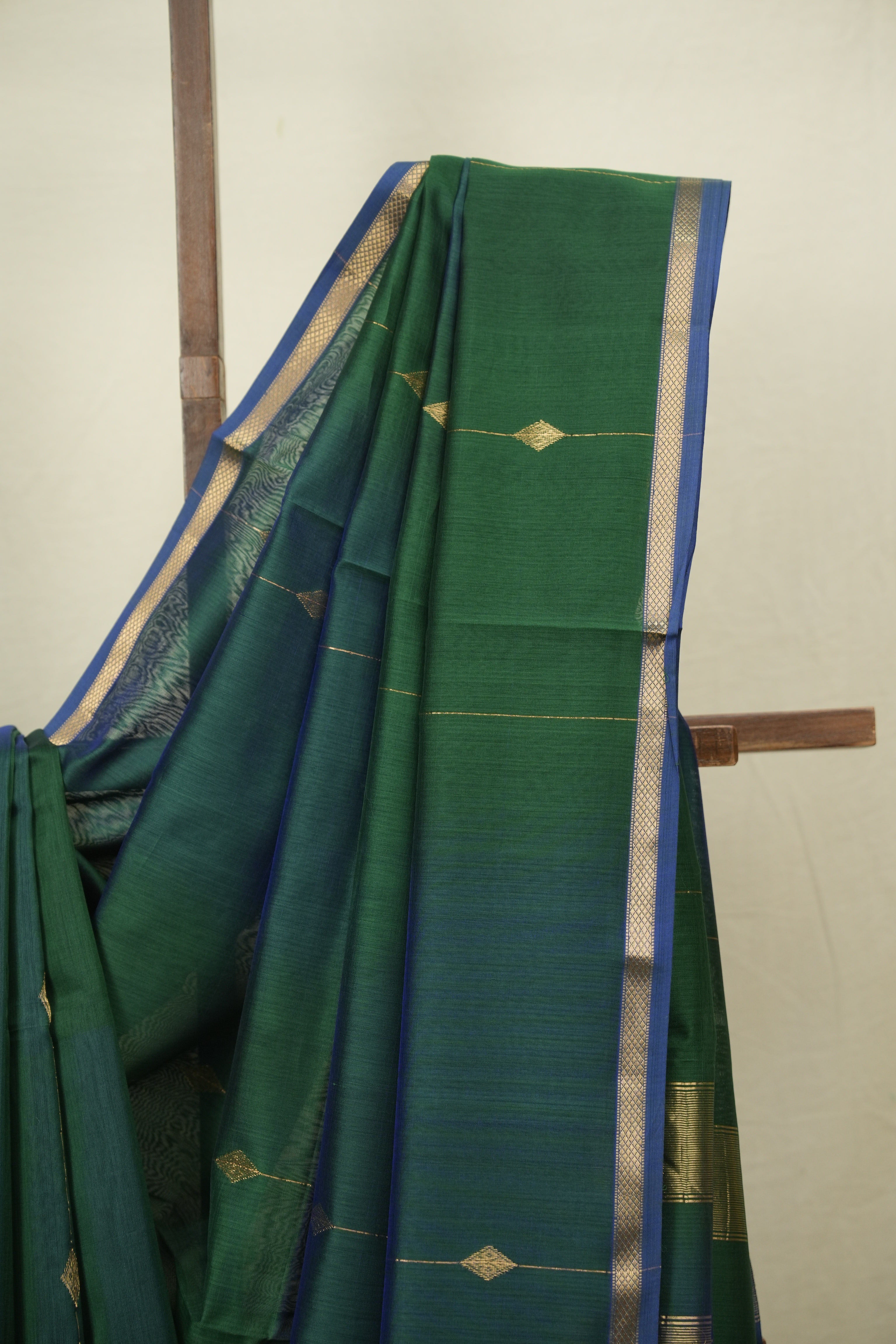 Dual Tone Green Maheshwari Saree - SRDTGMS1298