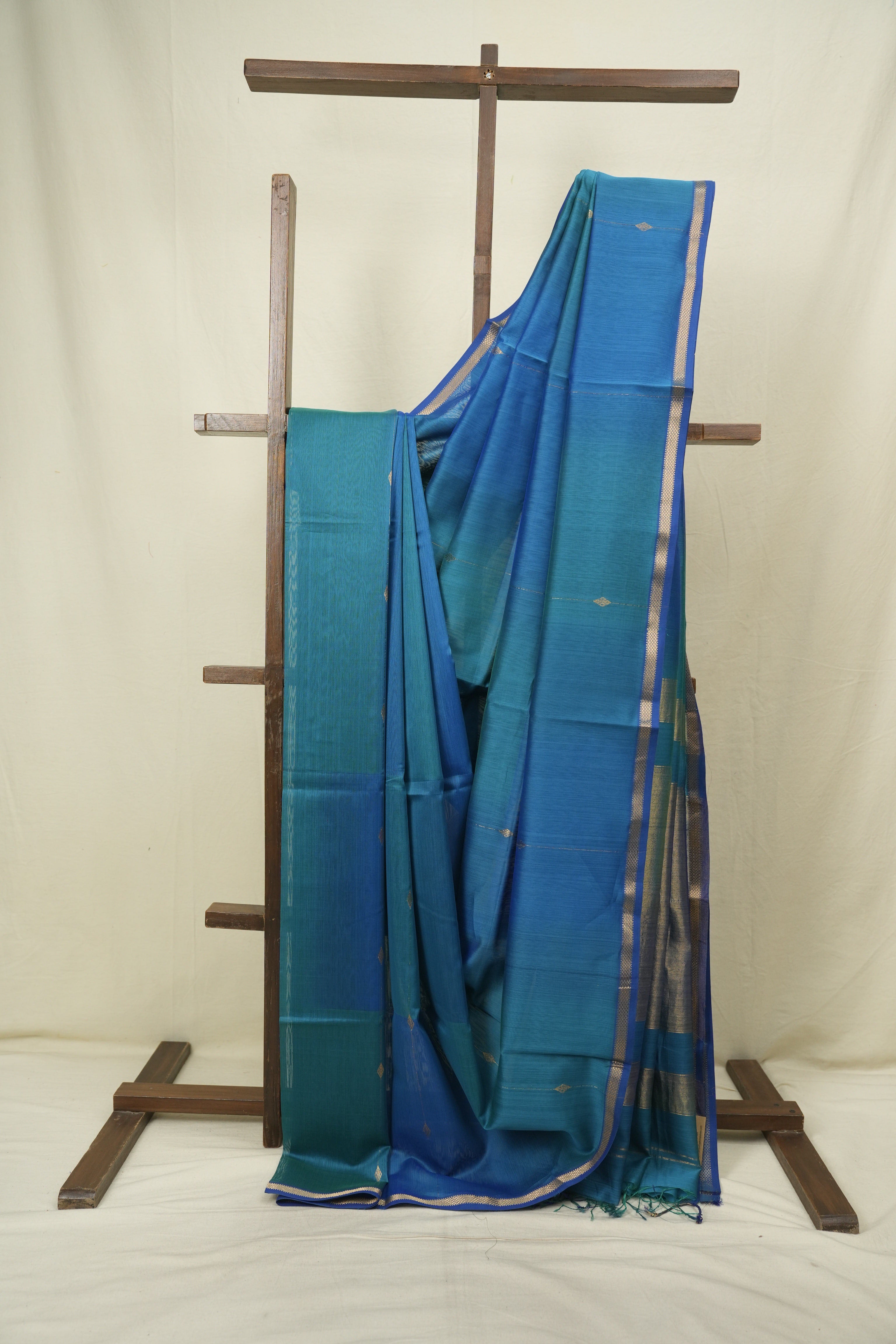 Dual Tone Blue Maheshwari Saree - SRDTBMS1303