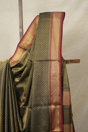 Dual Tone Black Maheshwari Tissue Saree - SRDTBMTS692