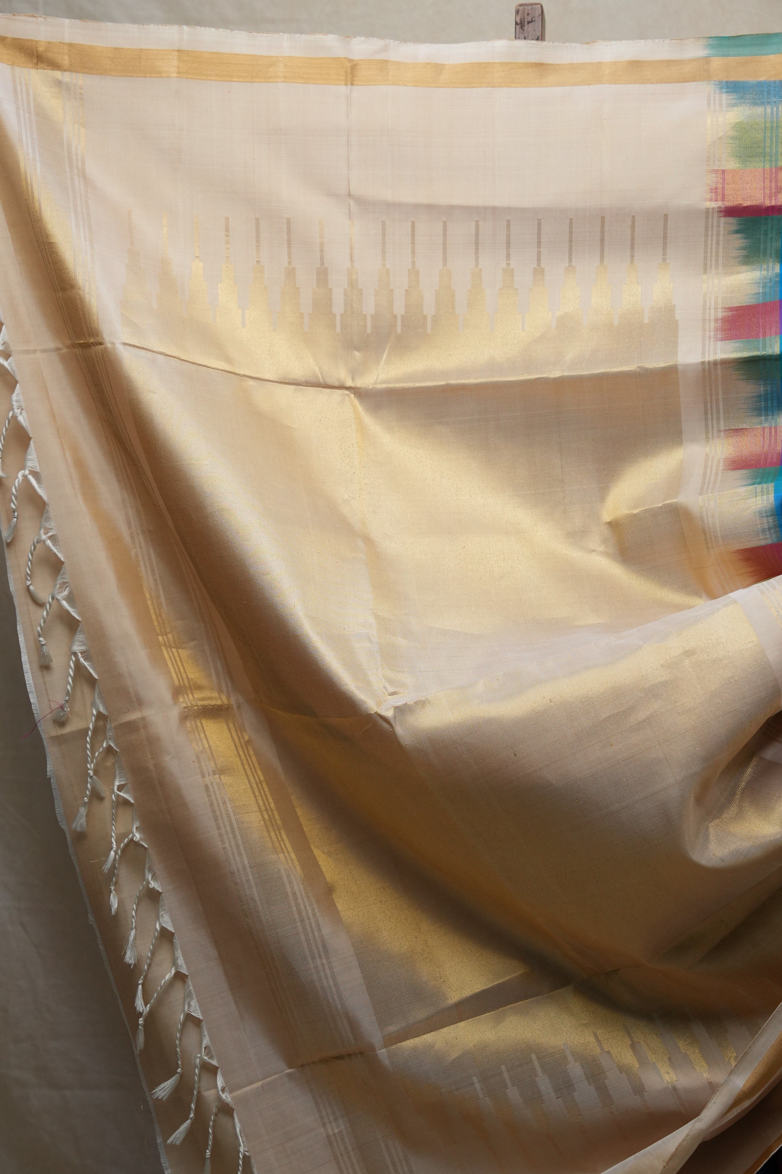Multicolor Soft Silk Saree - SRMSSS300