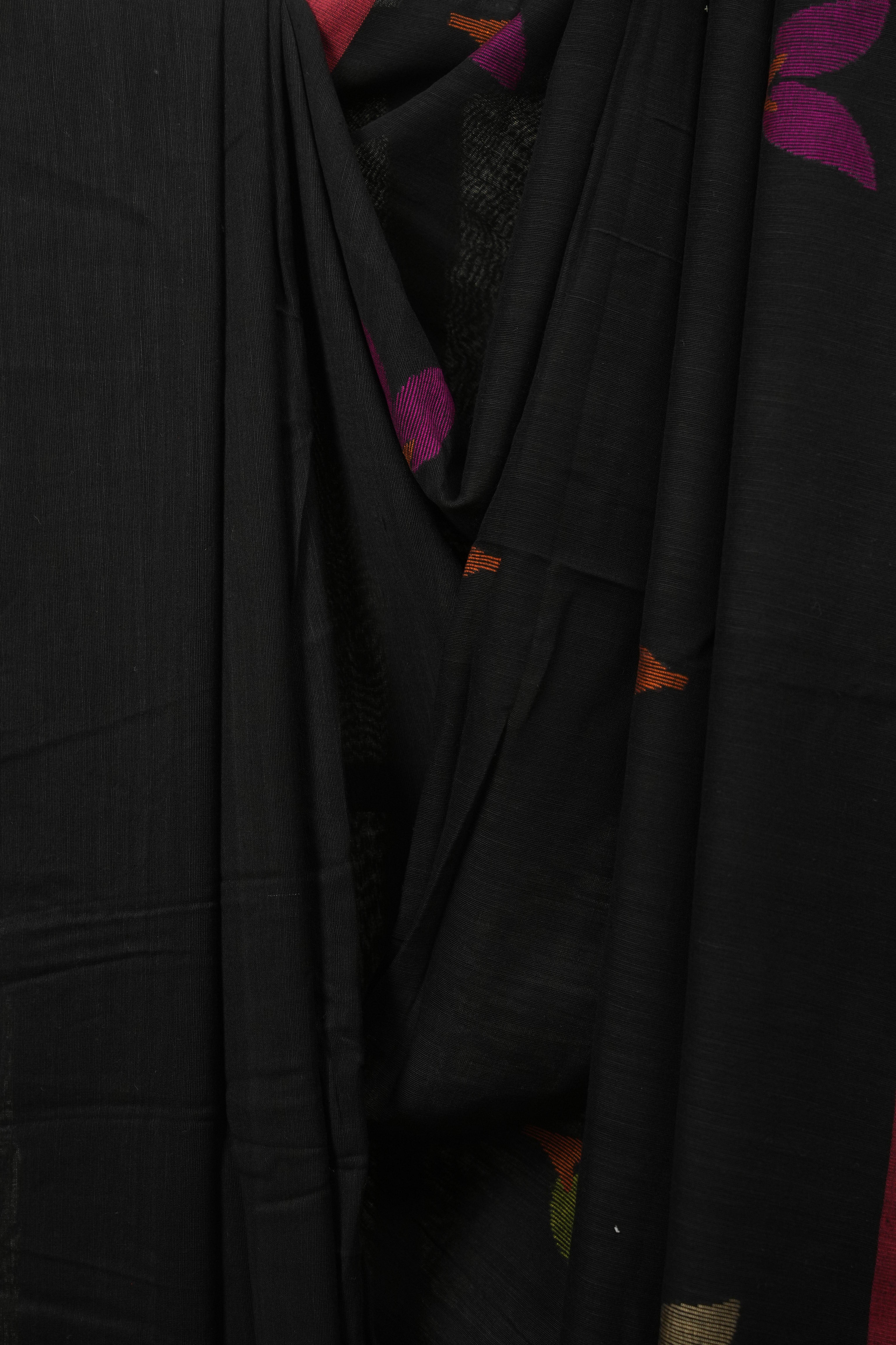 Black Bengal Cotton Jamdani Saree - SRBBCJS261