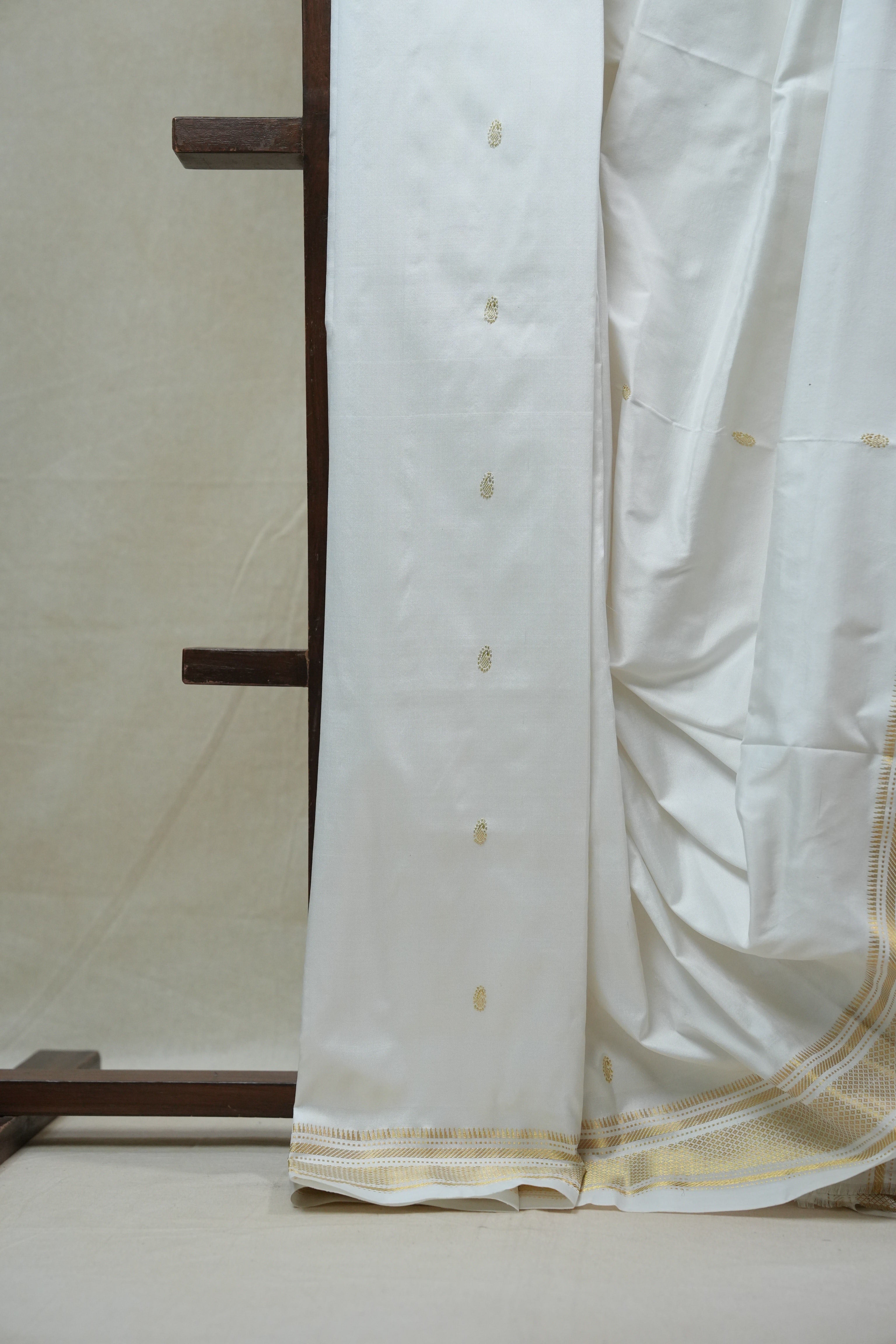 White Silk Paithani Saree (DEFECT) - SRWSPS61-PI