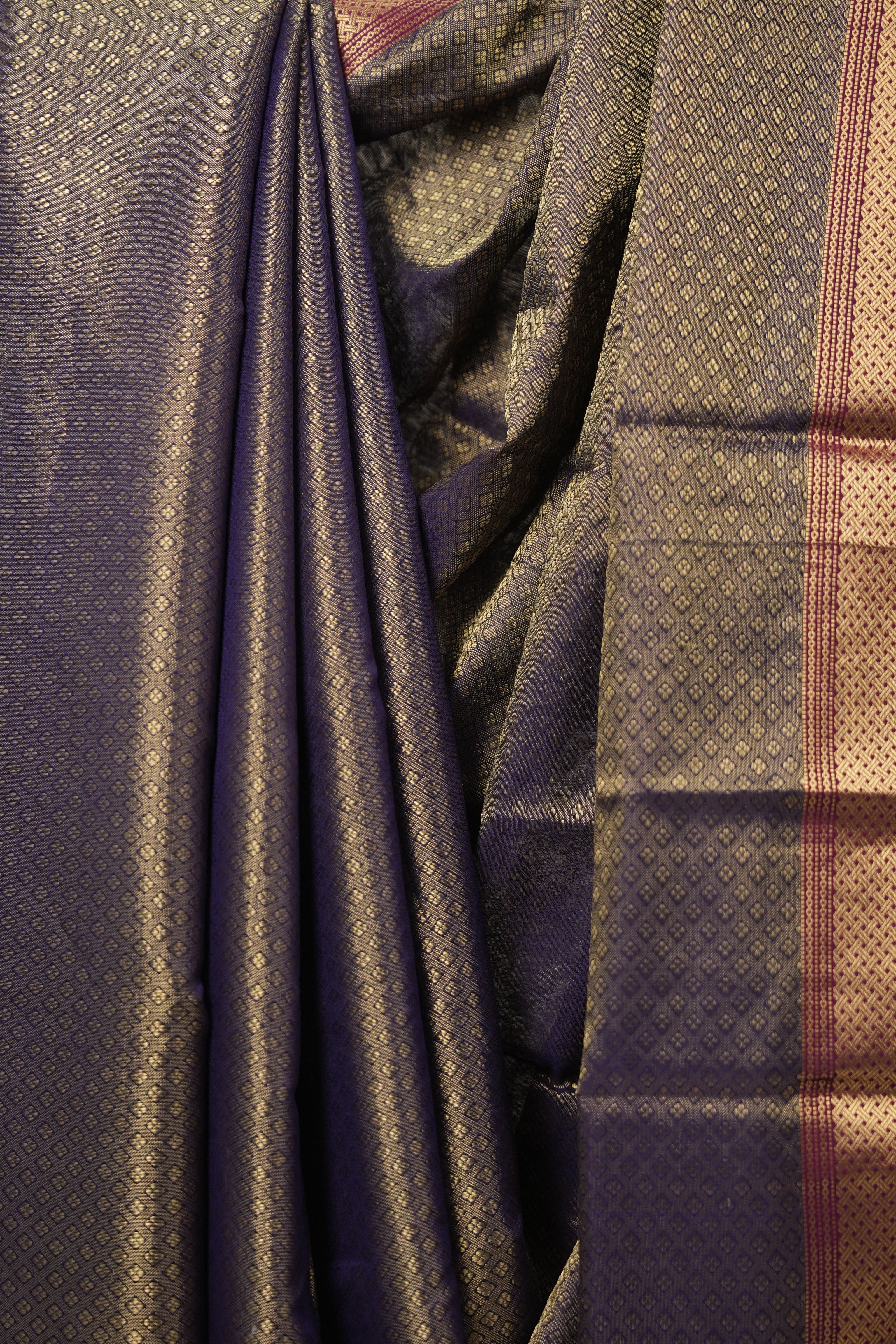 Dual Tone Purple  Maheshwari Tissue Saree - SRDTPMTS690
