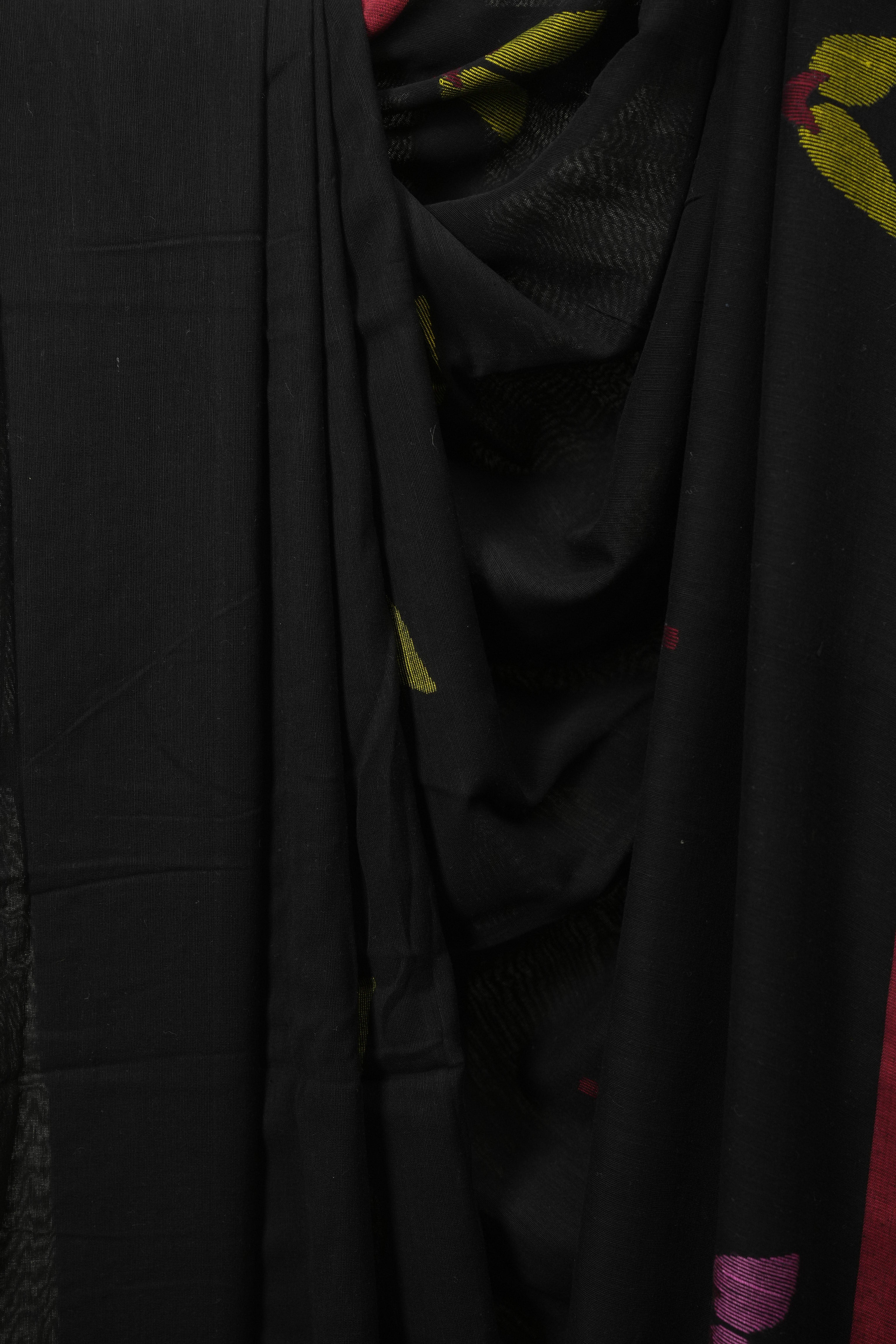 Black Bengal Cotton Jamdani Saree - SRBBCJS259