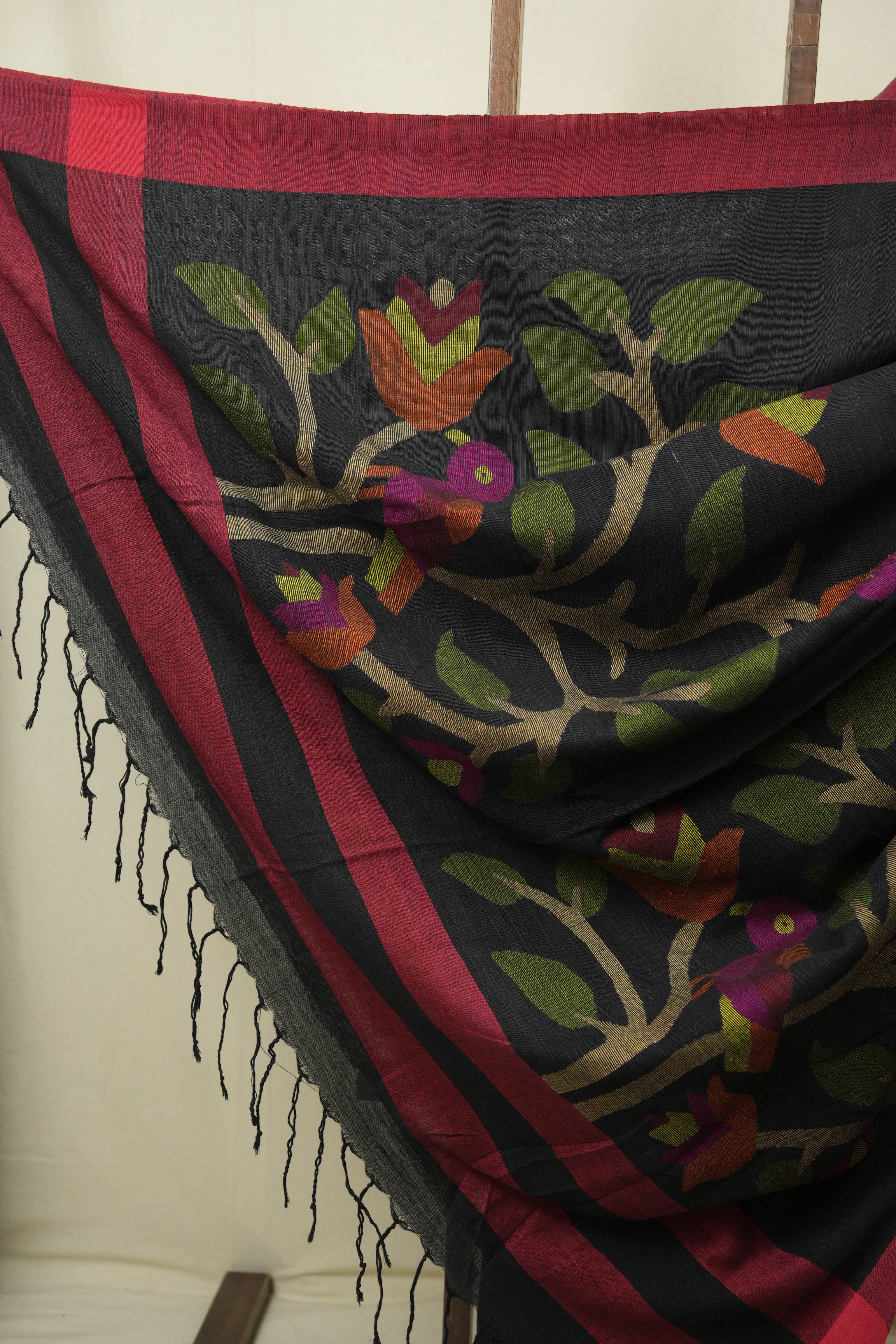 Black Bengal Cotton Jamdani Saree - SRBBCJS260
