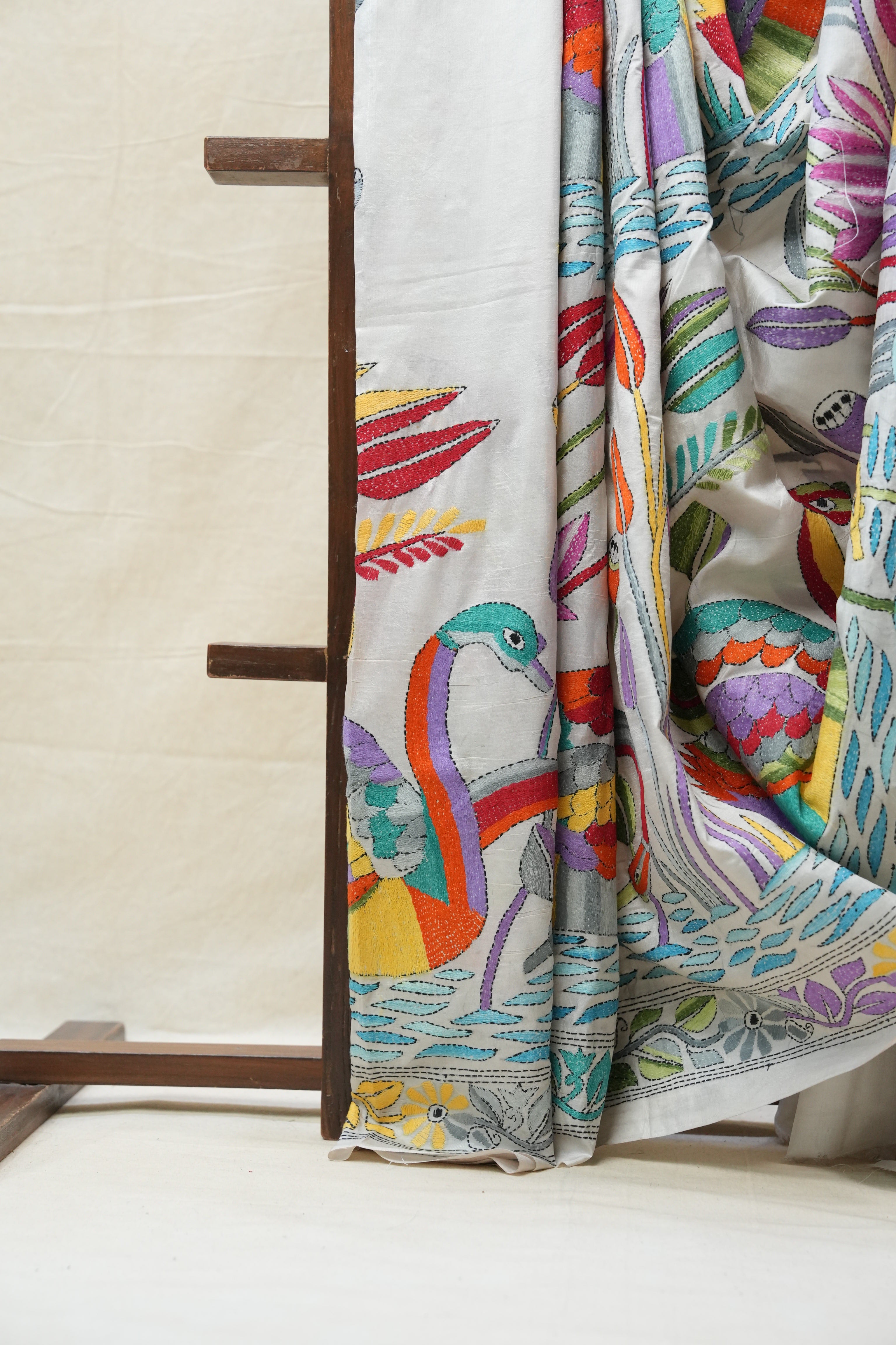 White Tussar Silk Saree - SRWTSS1390