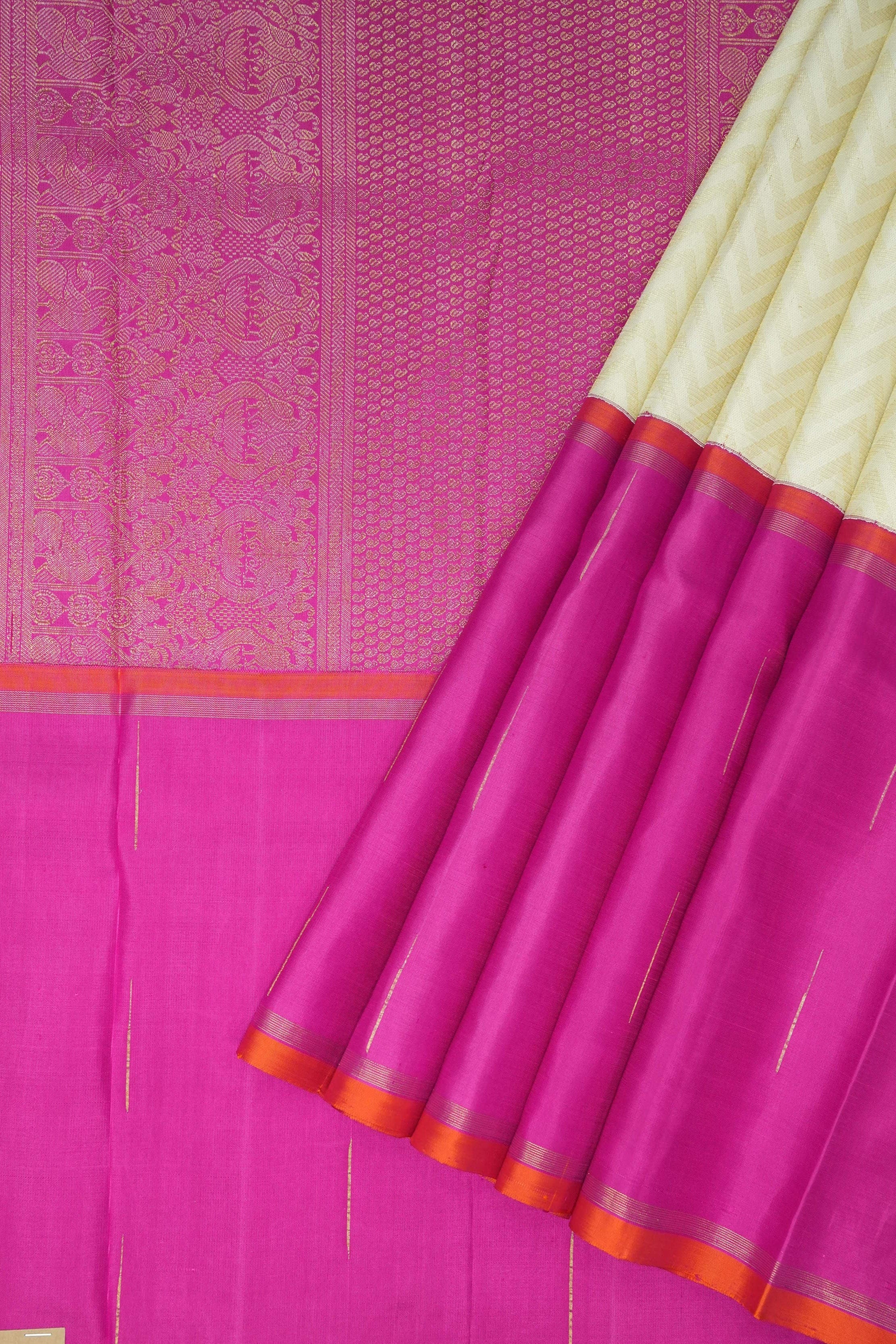 Prakriti Kanjeevaram Silk Saree - Saavari - SSPKSS31