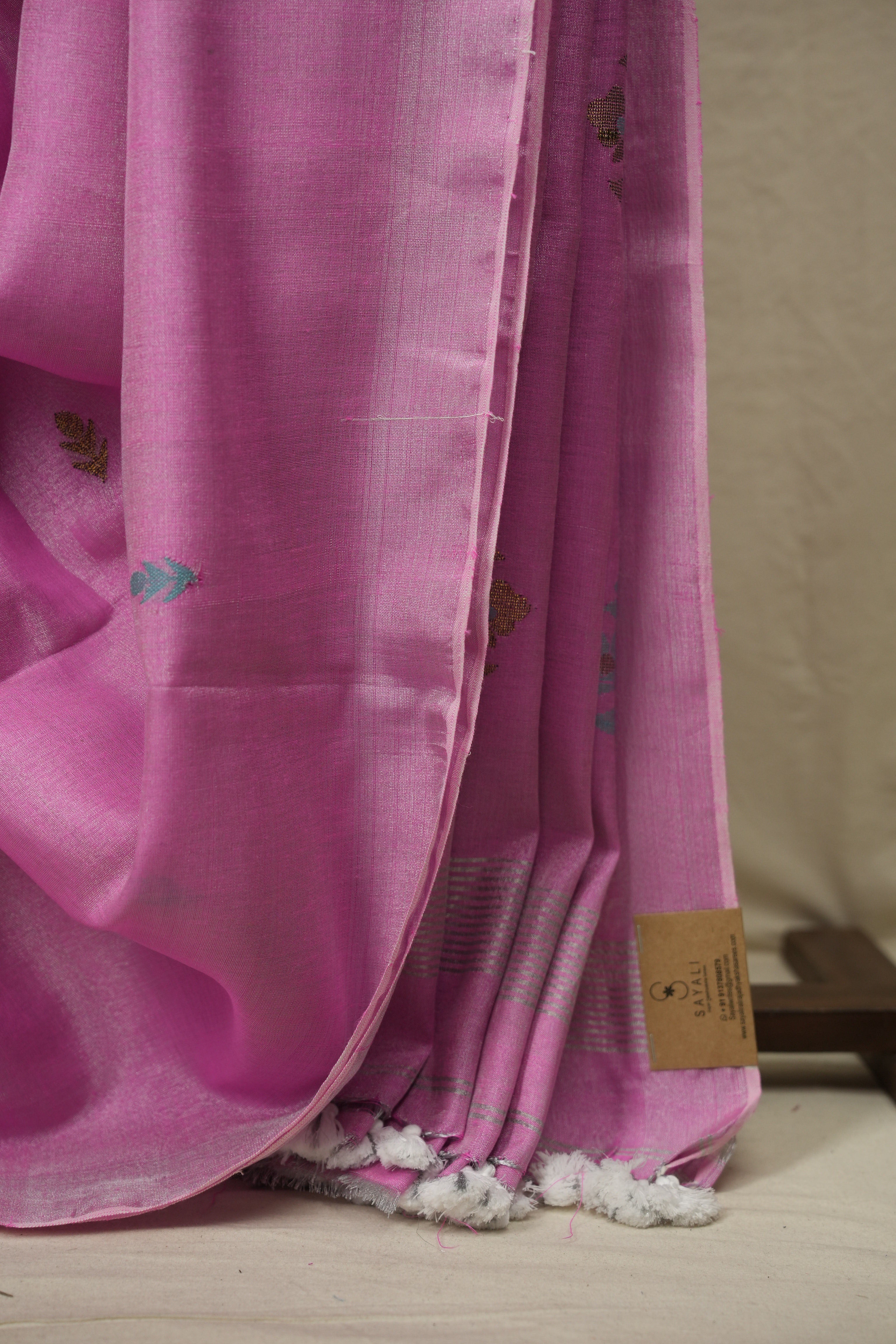 Pink Tissue Linen Jamdani Saree - SRPTLJS213