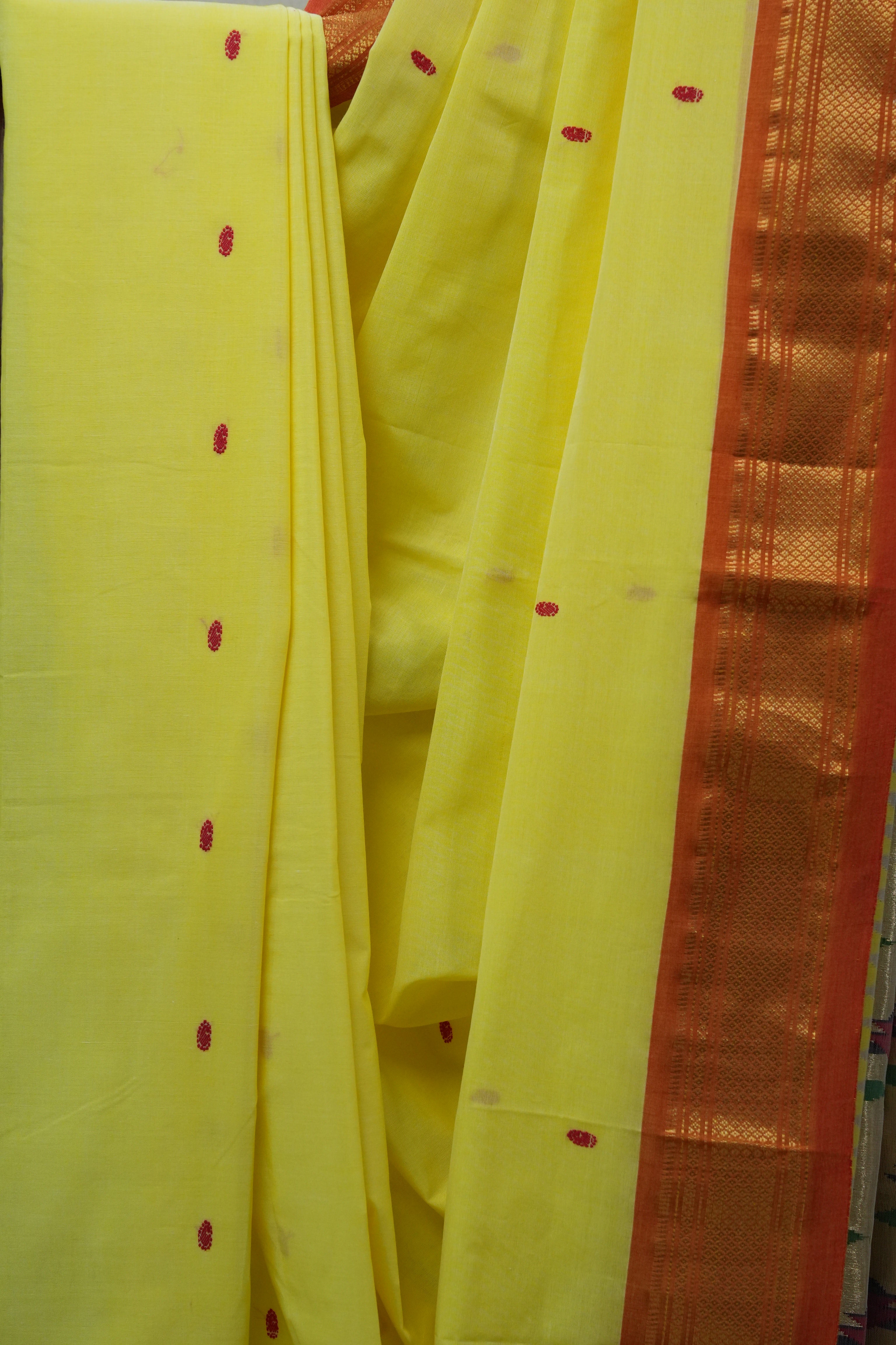 Yellow Cotton Paithani Saree - SRYCPS538
