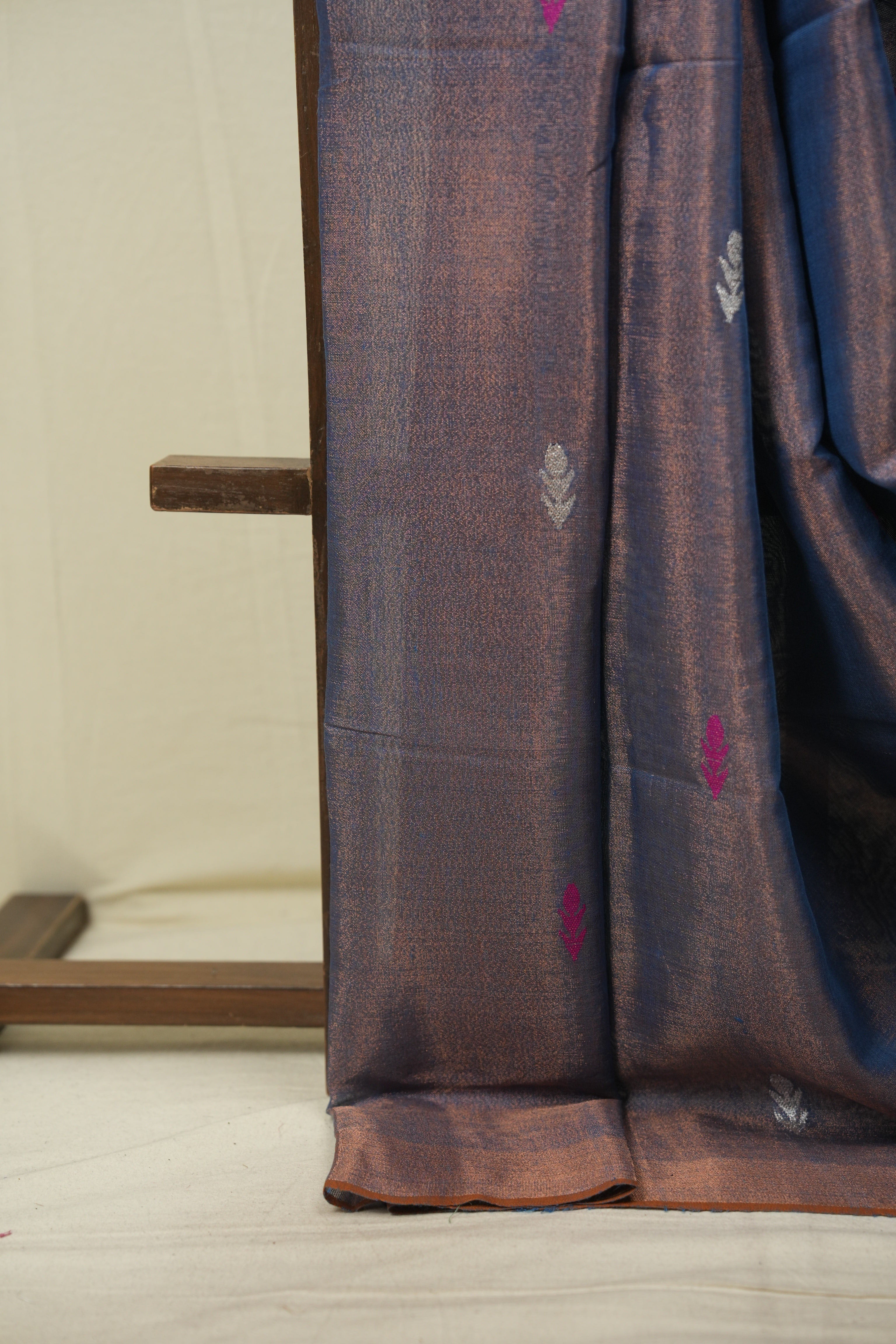 Two Tone Blue Tissue Linen Jamdani Saree - SRTTBTLJS215