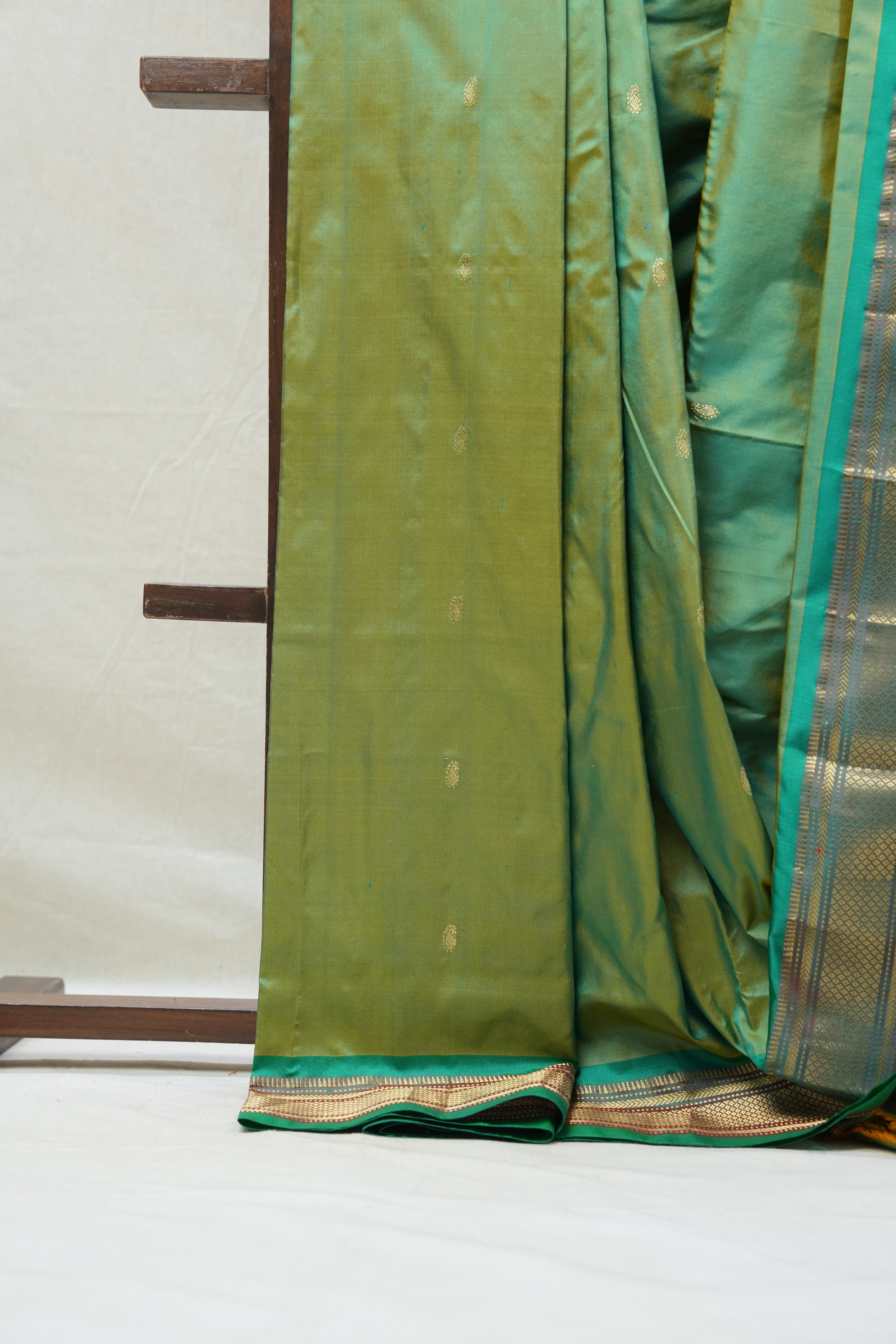 Two Tone Green Silk Paithani Saree (DEFECT) - SRTTGSPS59 - PI