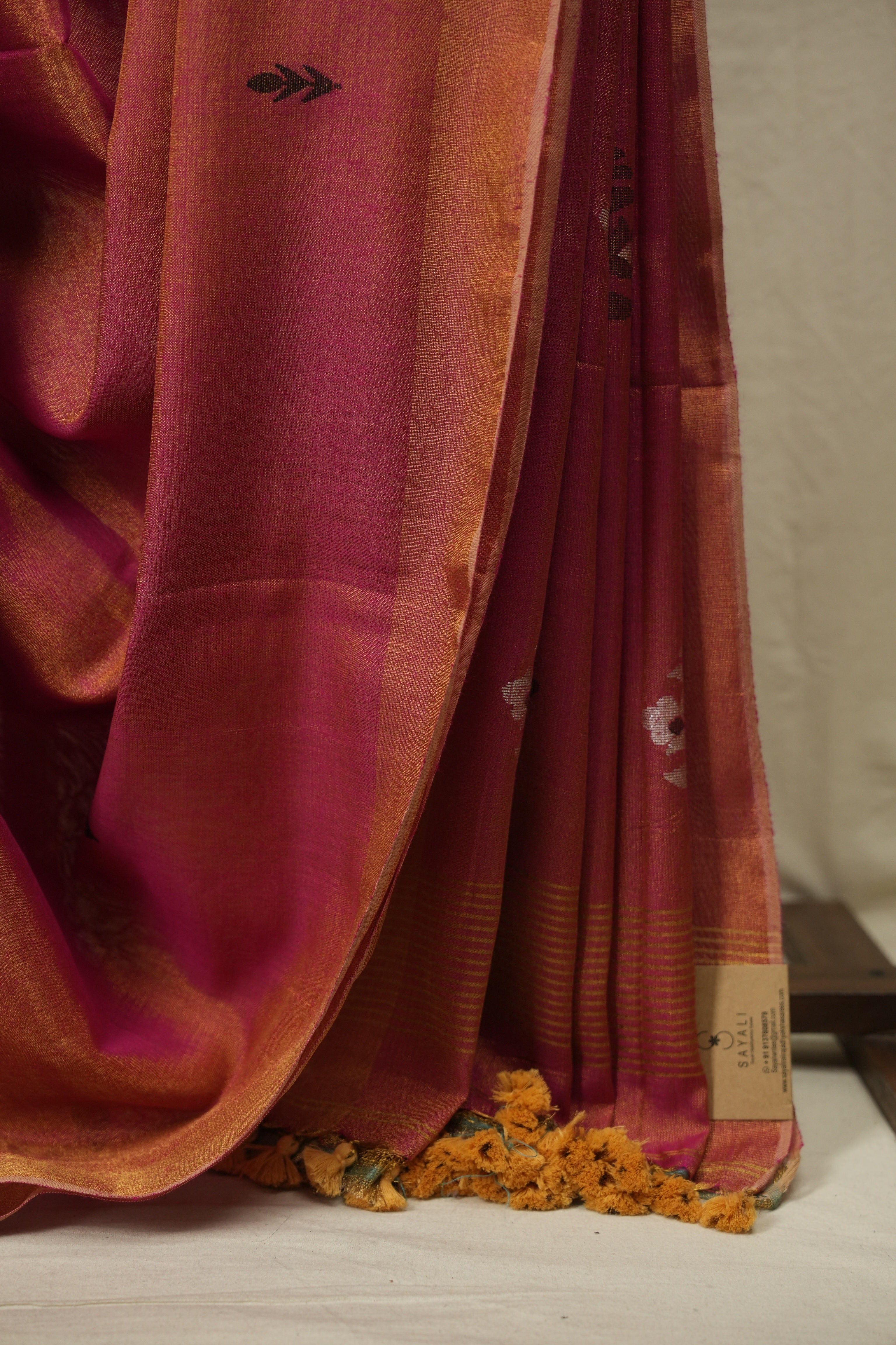 Rani Pink Tissue Linen Jamdani Saree - SRRPTLJS219