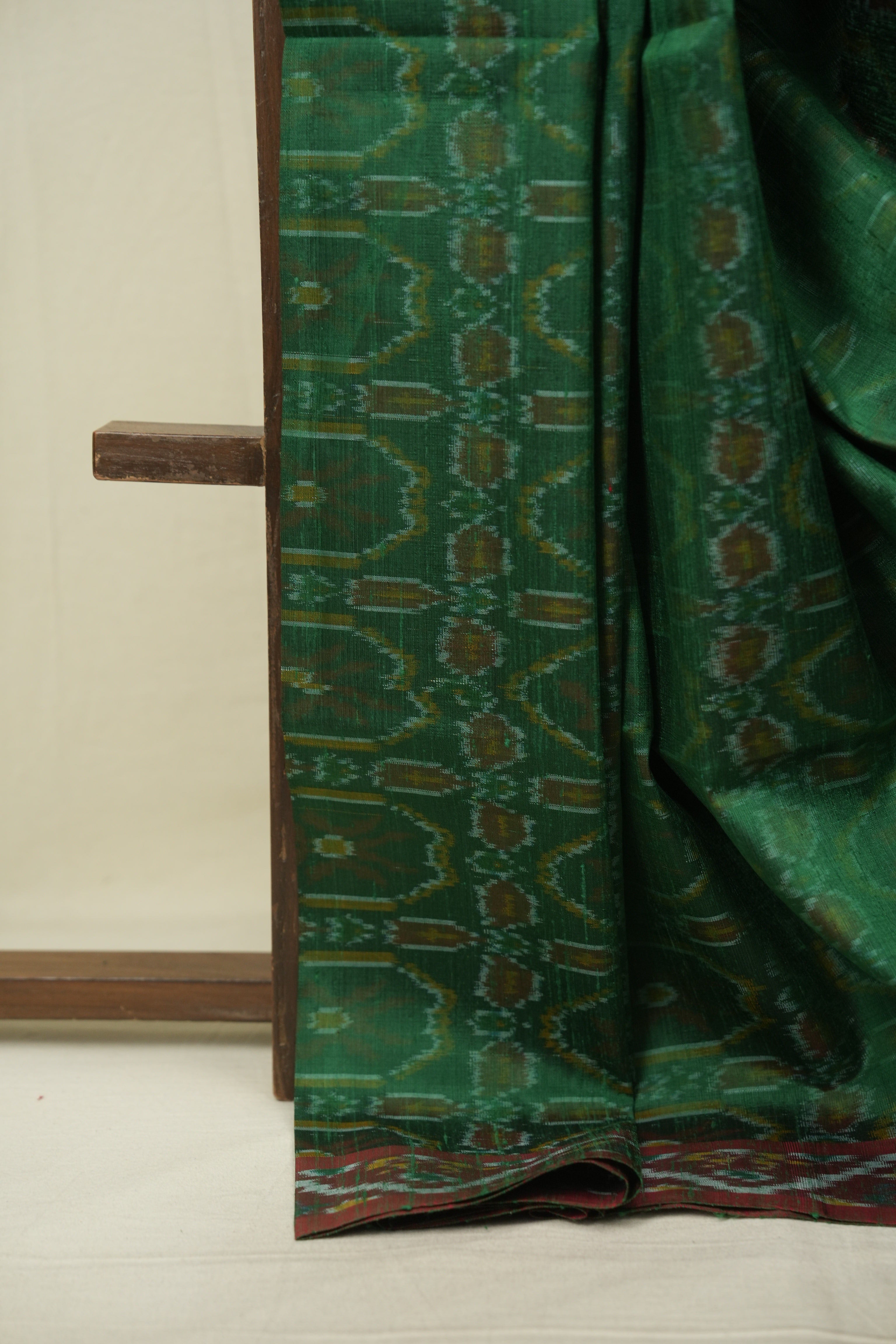 Green Raw Silk Ikat Saree - SRGRSIS1100