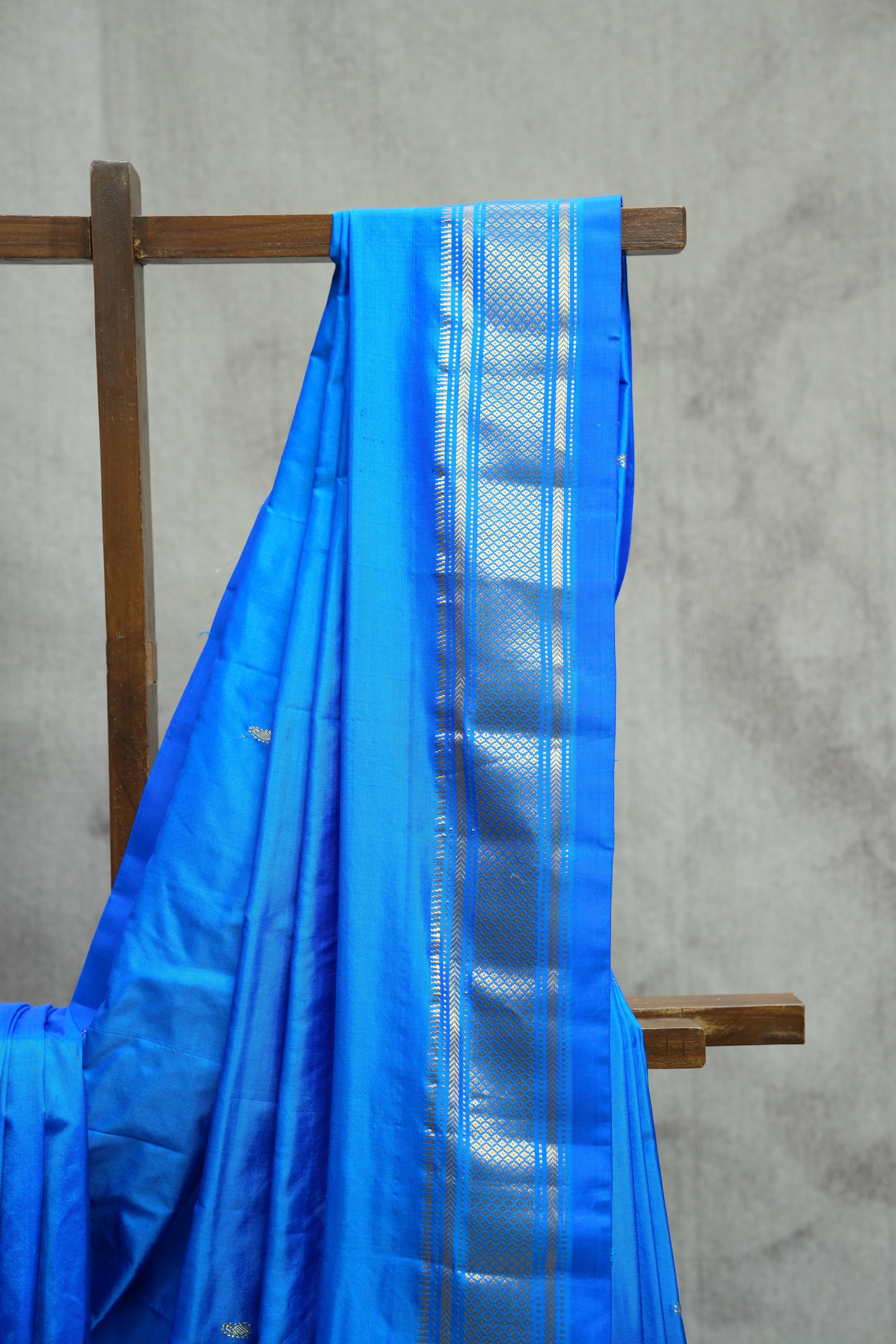 Blue Silk Paithani Saree-SRBSPS568