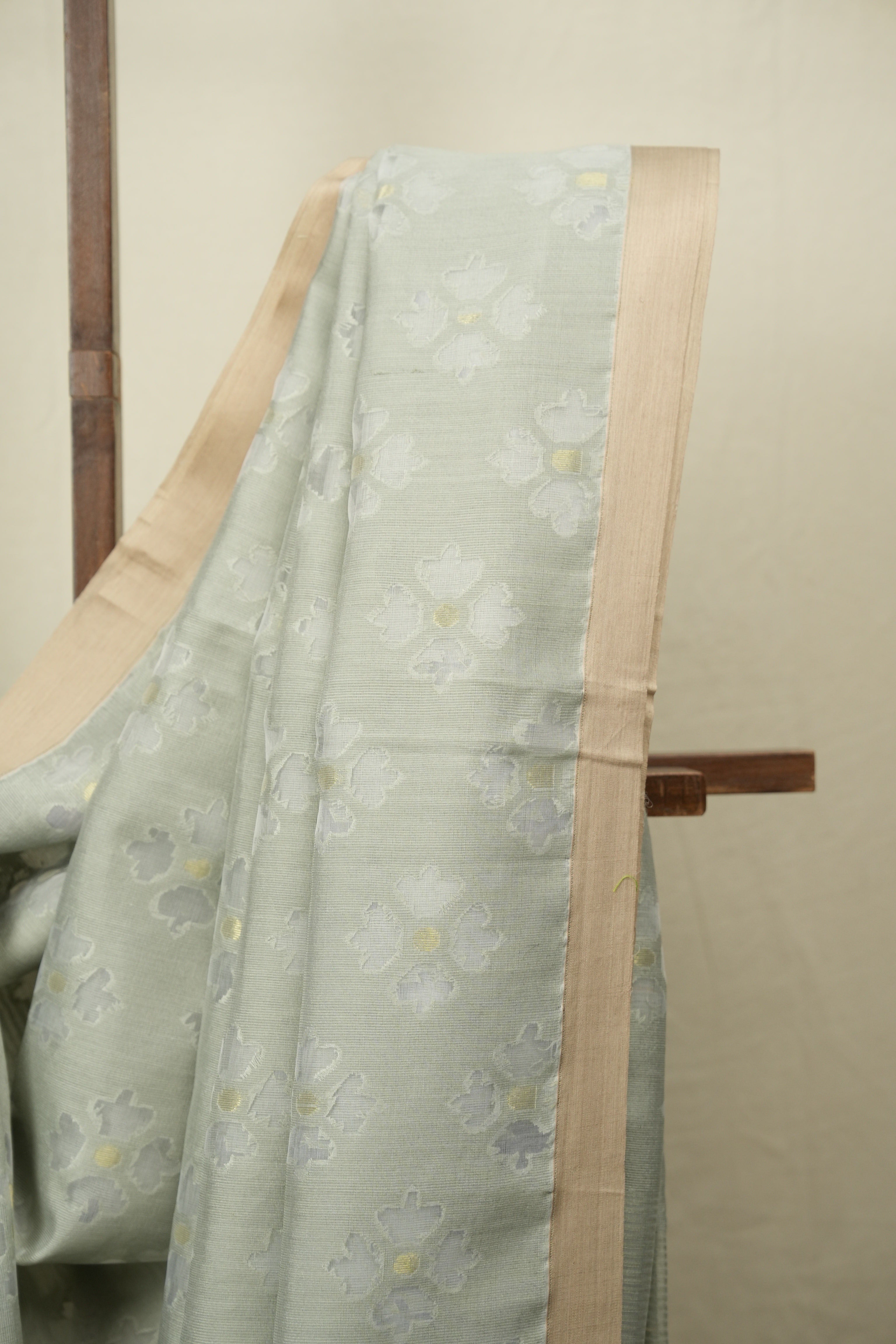 Grey Bengal Cotton Silk Jamdani Saree - SRGBCSJS05