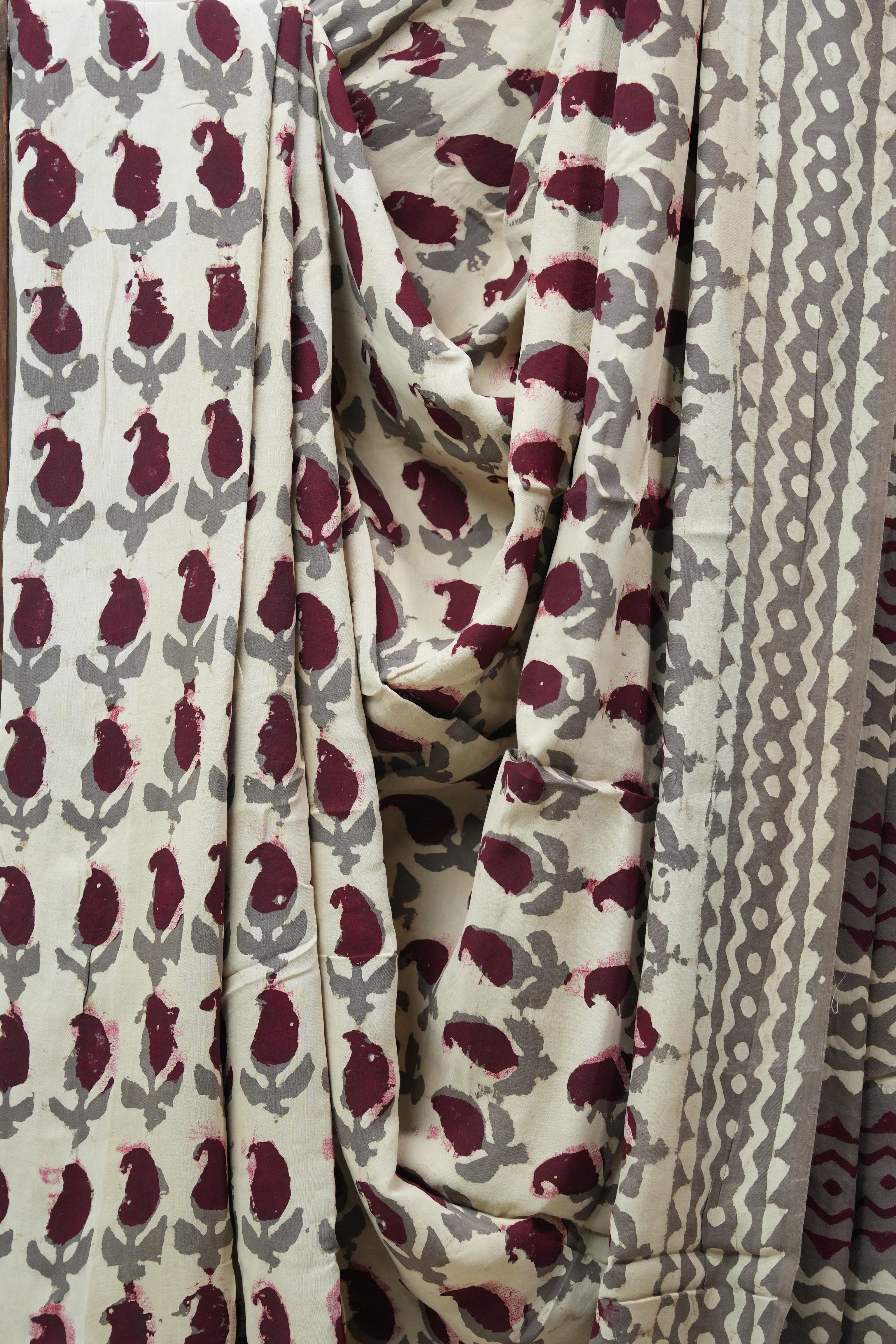 Cream HBP Modal Silk Saree - SRCMSS407