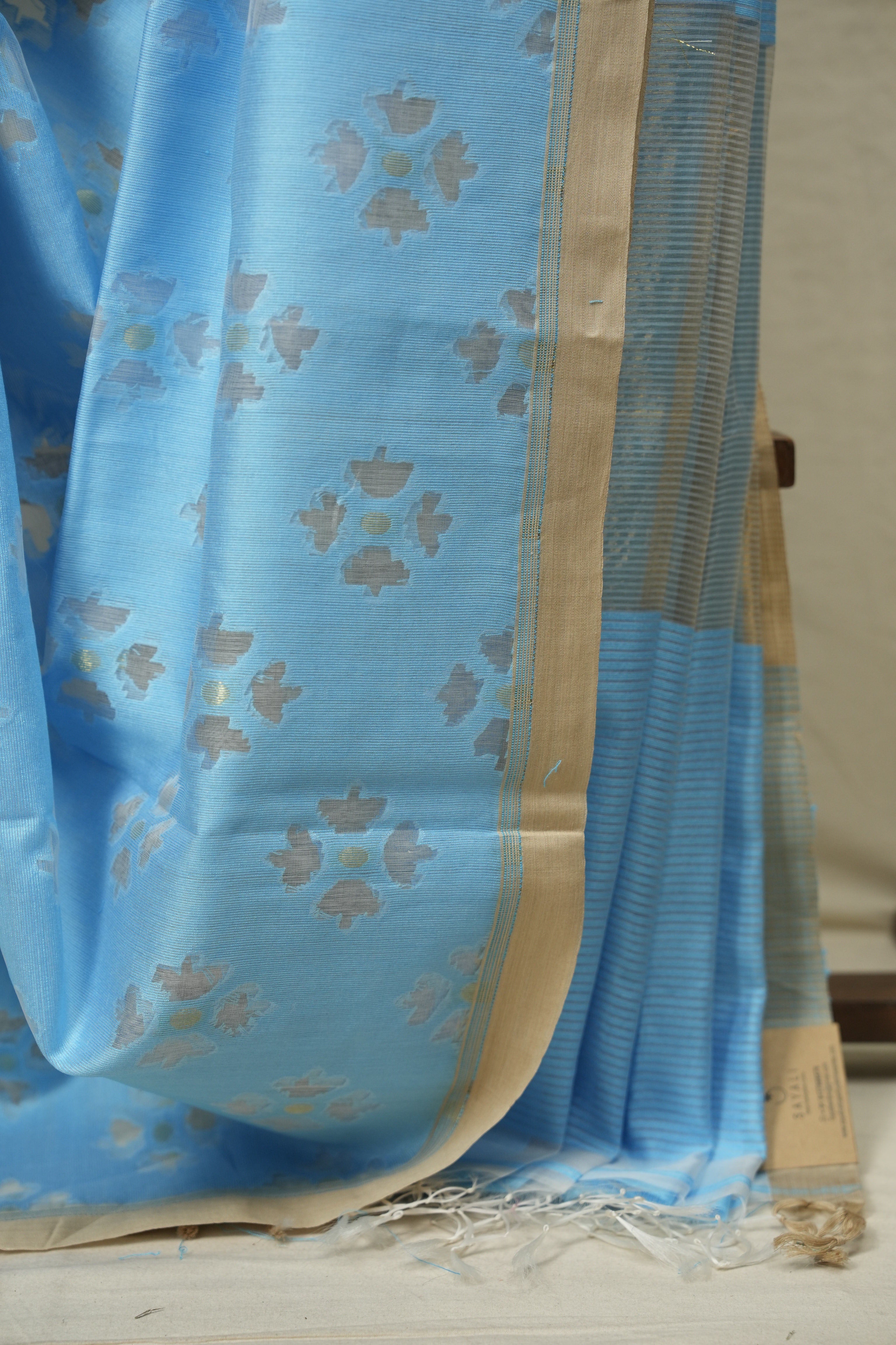 Blue Bengal Cotton Silk Jamdani Saree - SRBBCSJS09