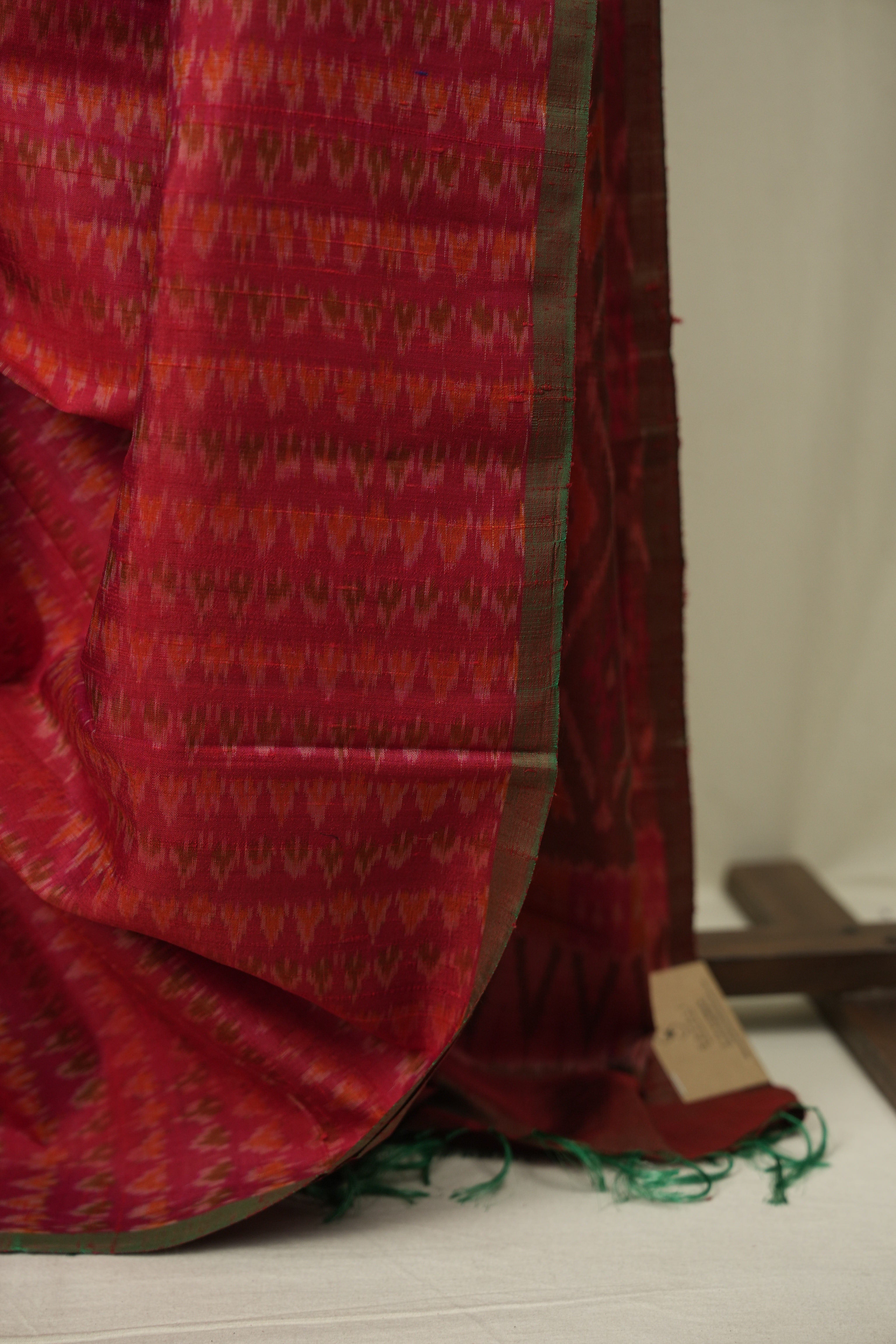 Red Raw Silk Ikat Saree - SRRRSIS1098