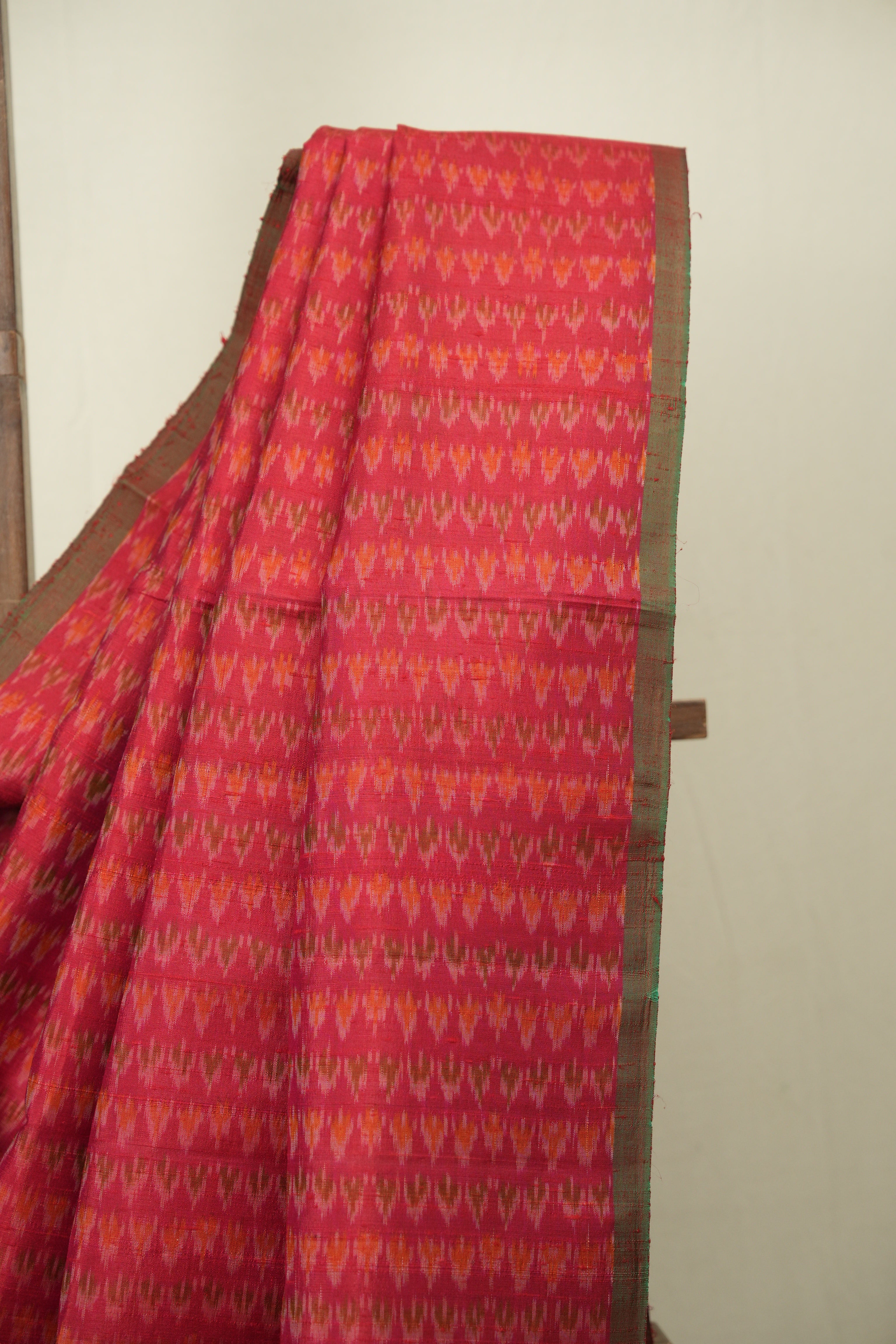 Red Raw Silk Ikat Saree - SRRRSIS1098