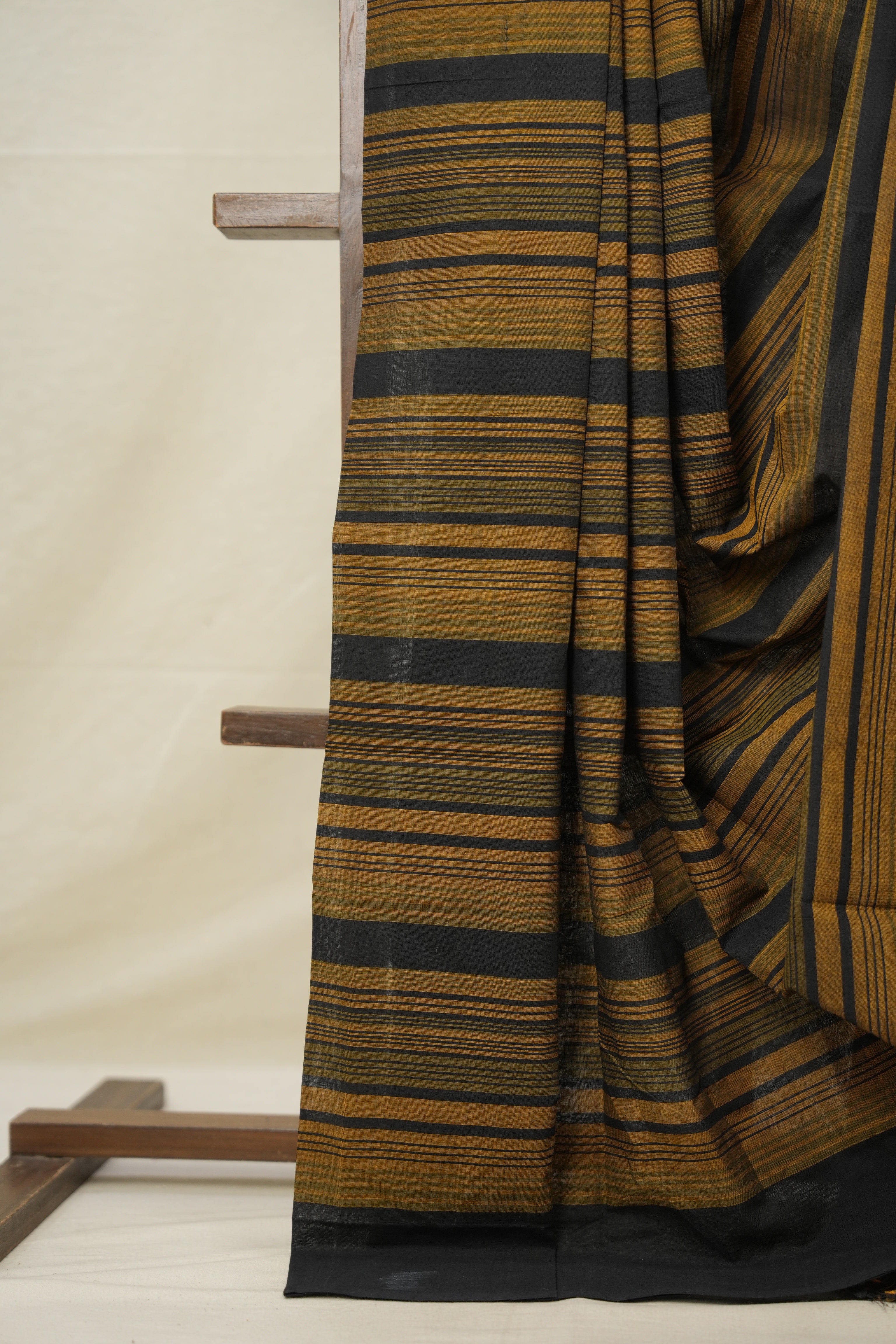 Multicolor Cotton Mangalgiri Saree - SRMCMS59