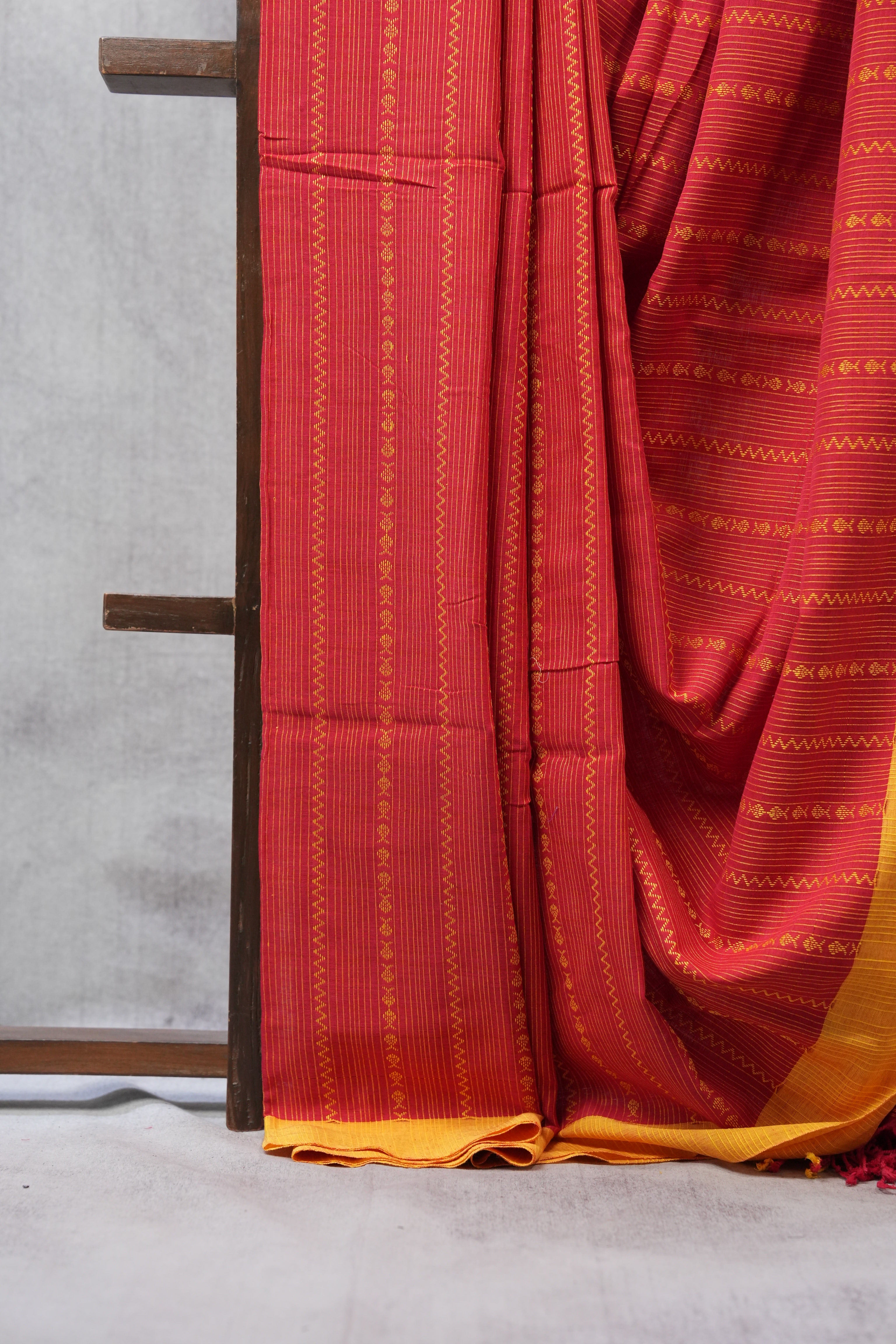 Red Bengal Cotton Saree - SRRCS130-PI