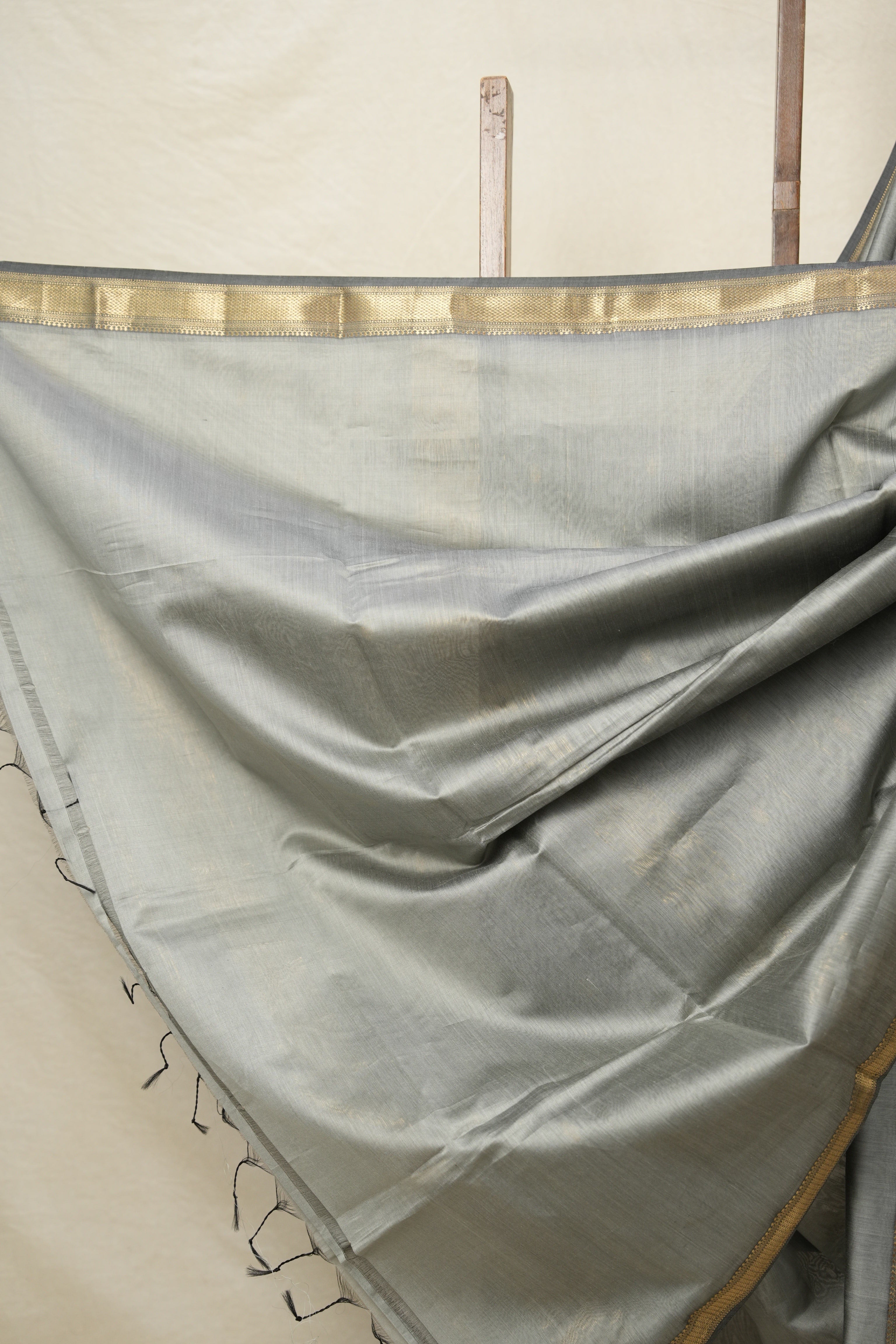Steel Grey Maheshwari Saree - SRSGMS838