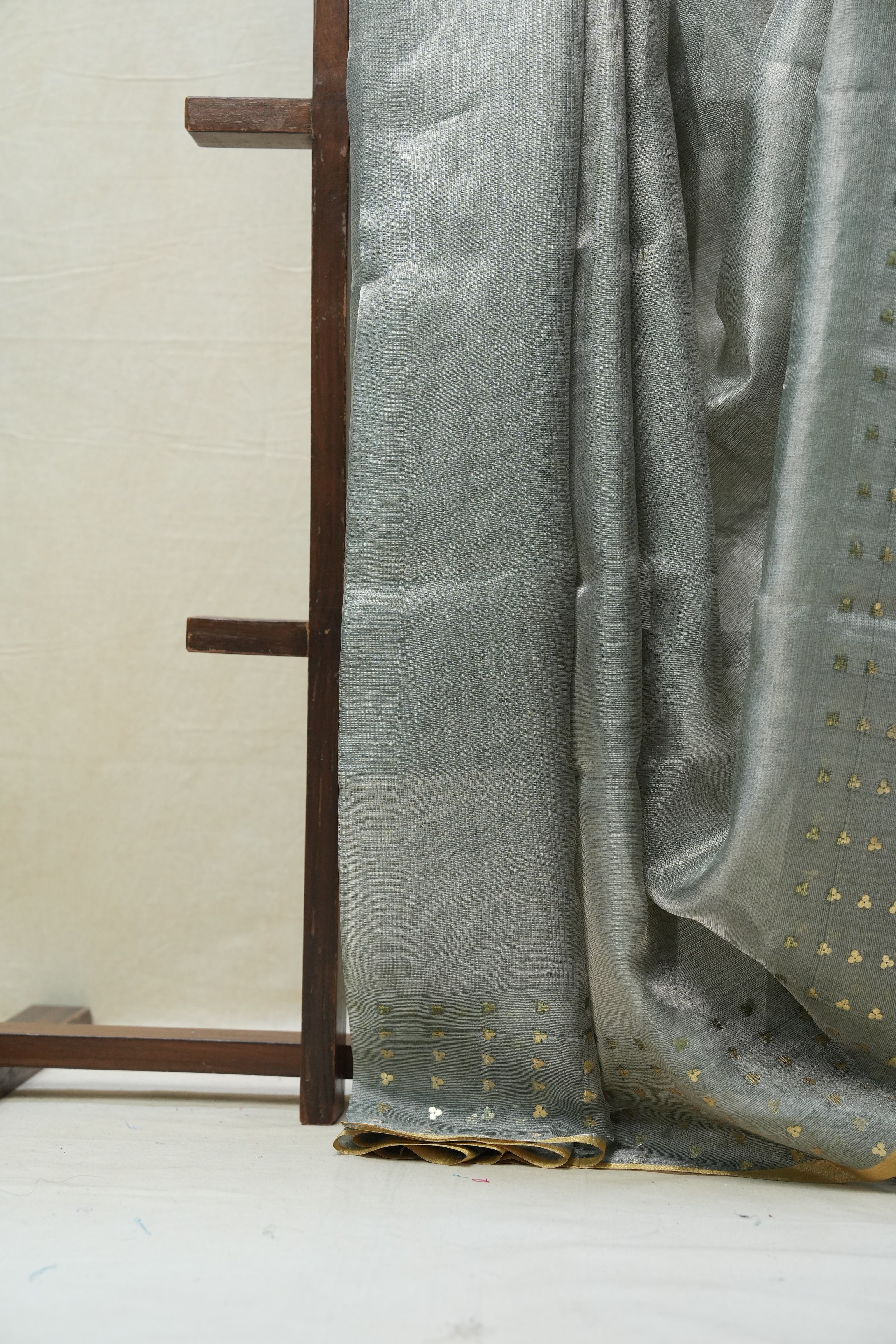 Green Tissue Tussar Silk Saree - SRGTTSS408