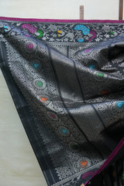 Black Gadwal Silk Saree - SRBGSS497