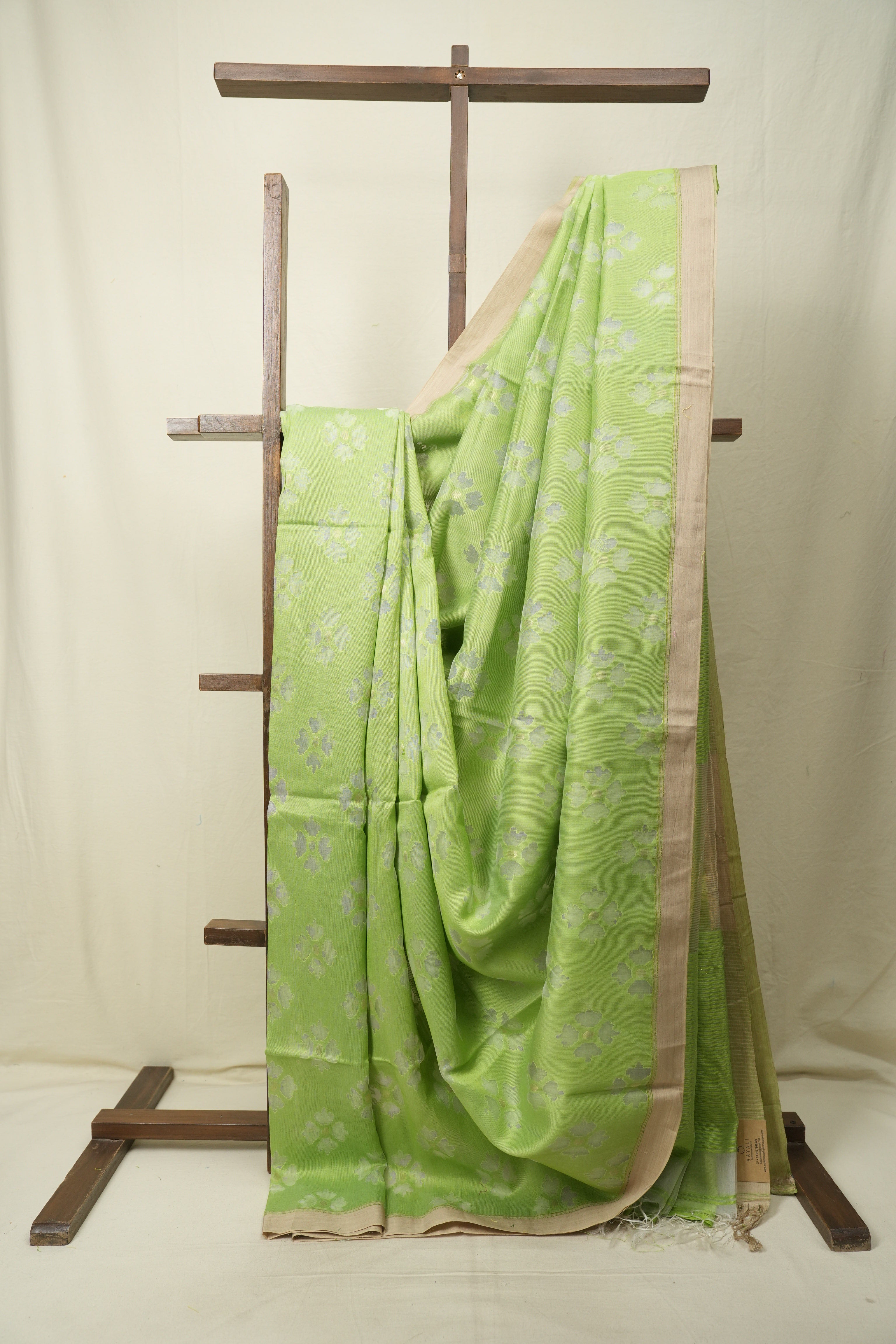Green Bengal Cotton Silk Jamdani Saree - SRBCSJS01