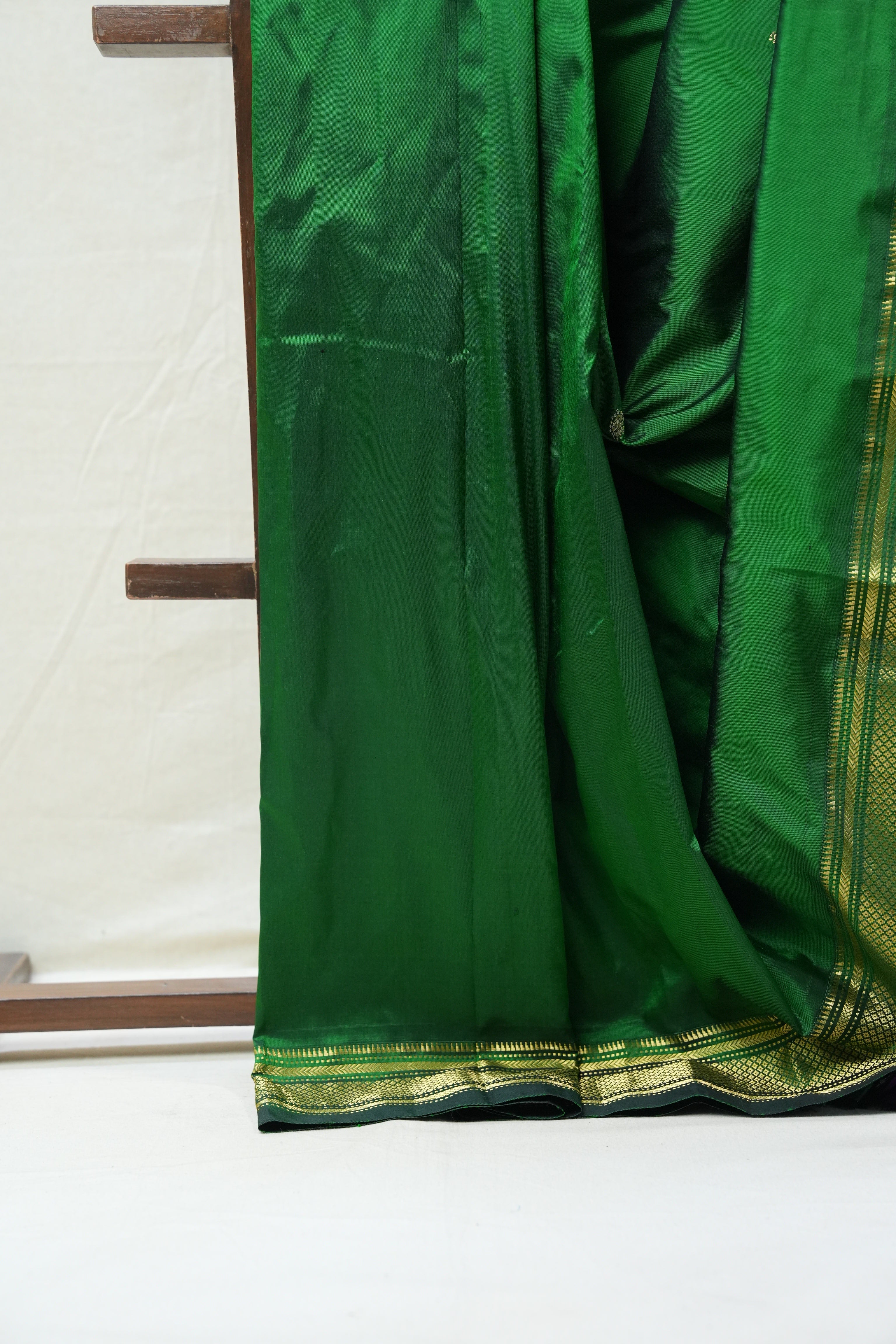 Dark Green Silk Paithani Saree - SRDGSPS669