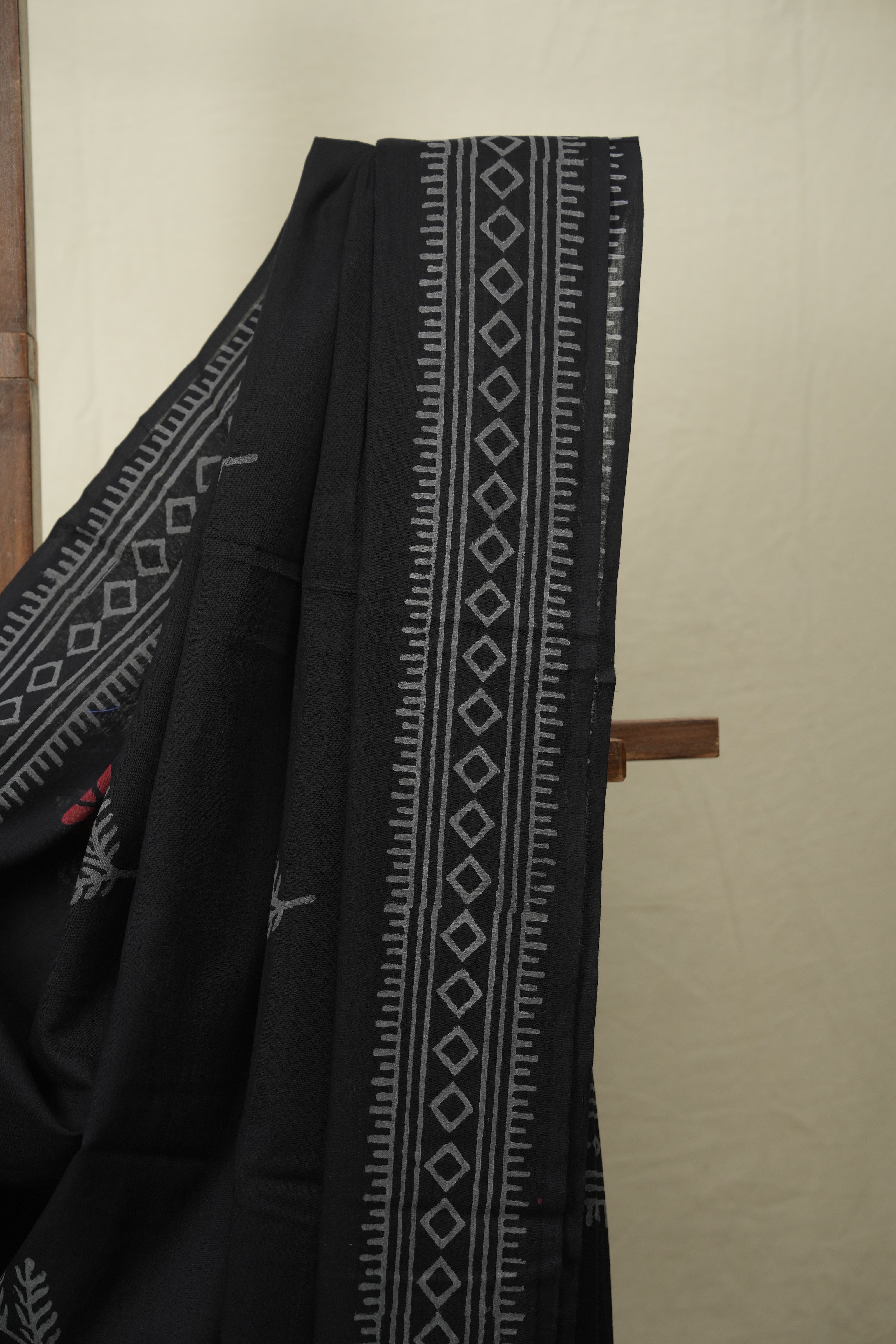 Black HBP Cotton Saree - SRBCS3584