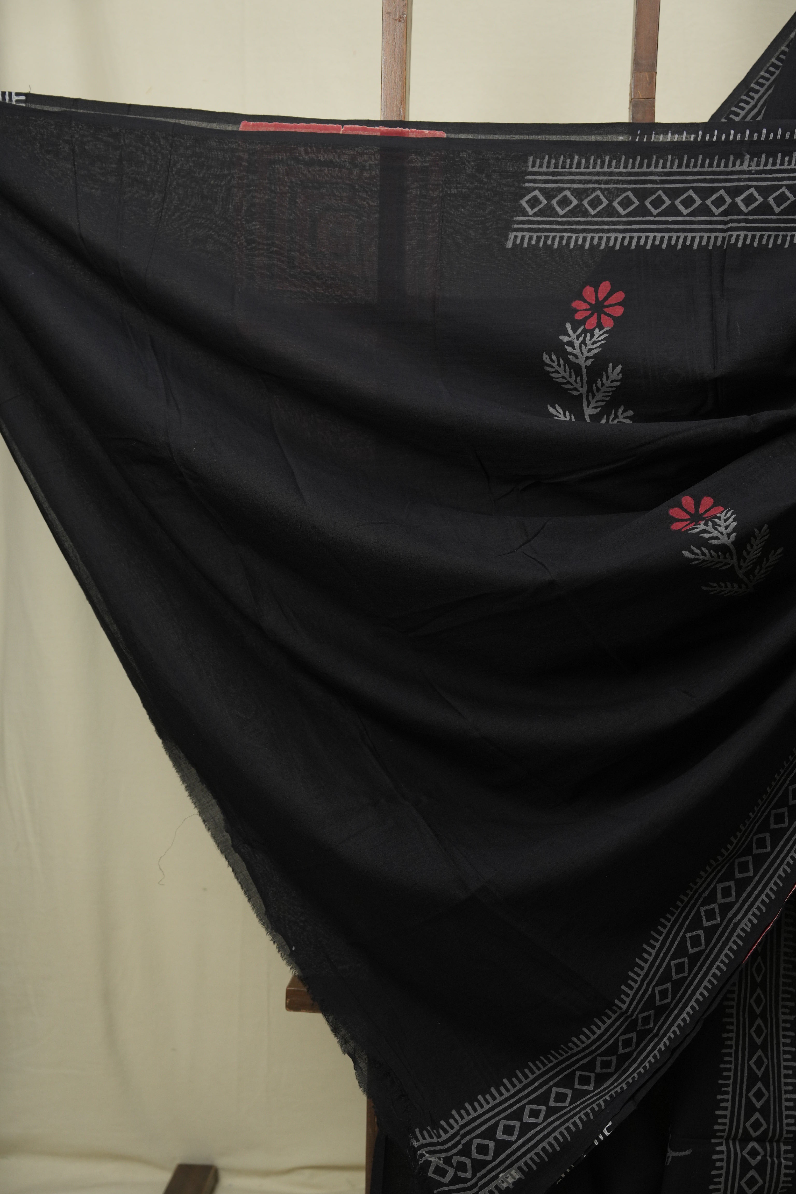 Black HBP Cotton Saree - SRBCS3584