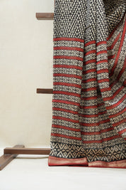 Black HBP Cotton Silk Saree With Maheshwari Border - SRBCSS1212