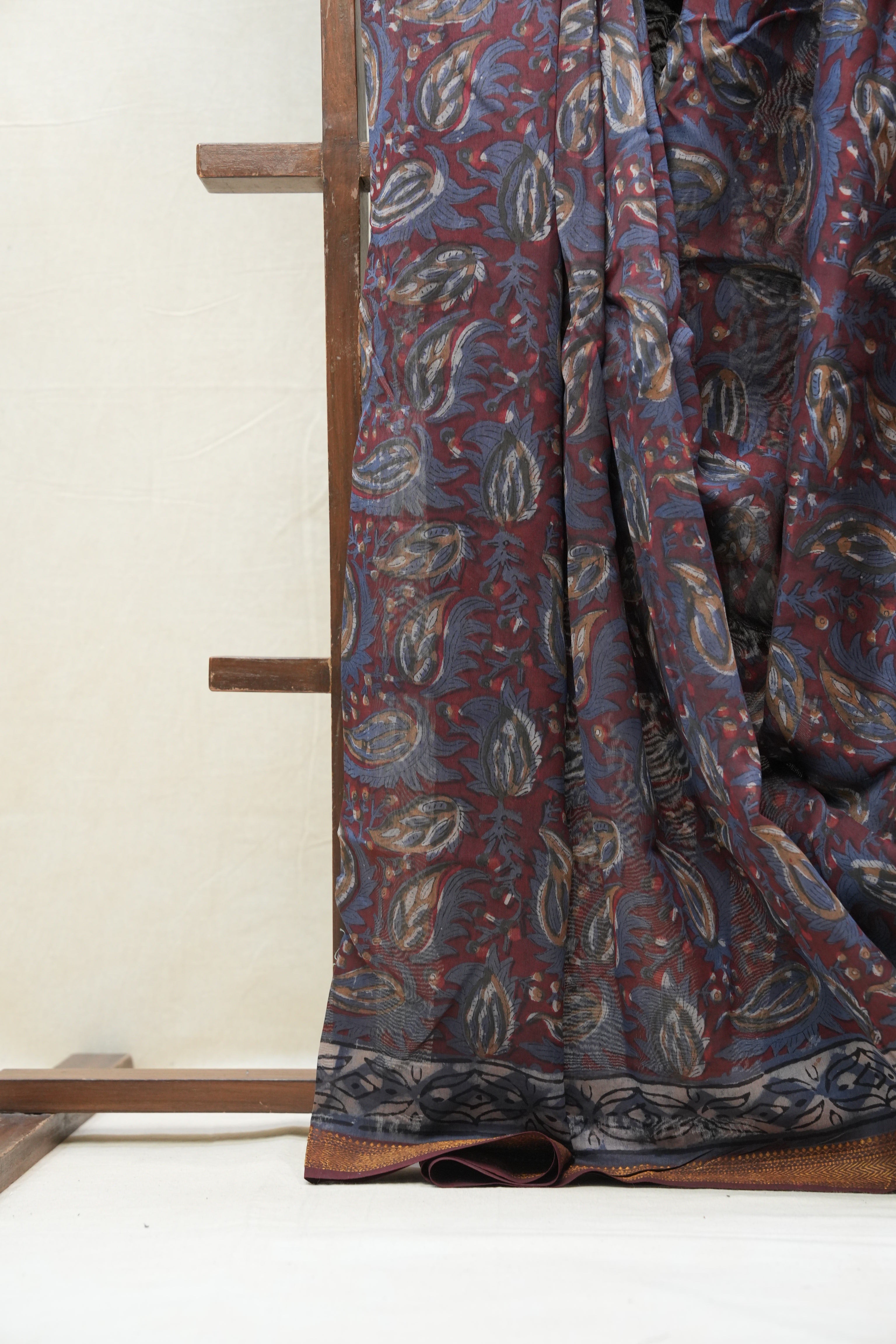 Maroon HBP Cotton Silk Saree With Maheshwari Border - SRMCSS1202