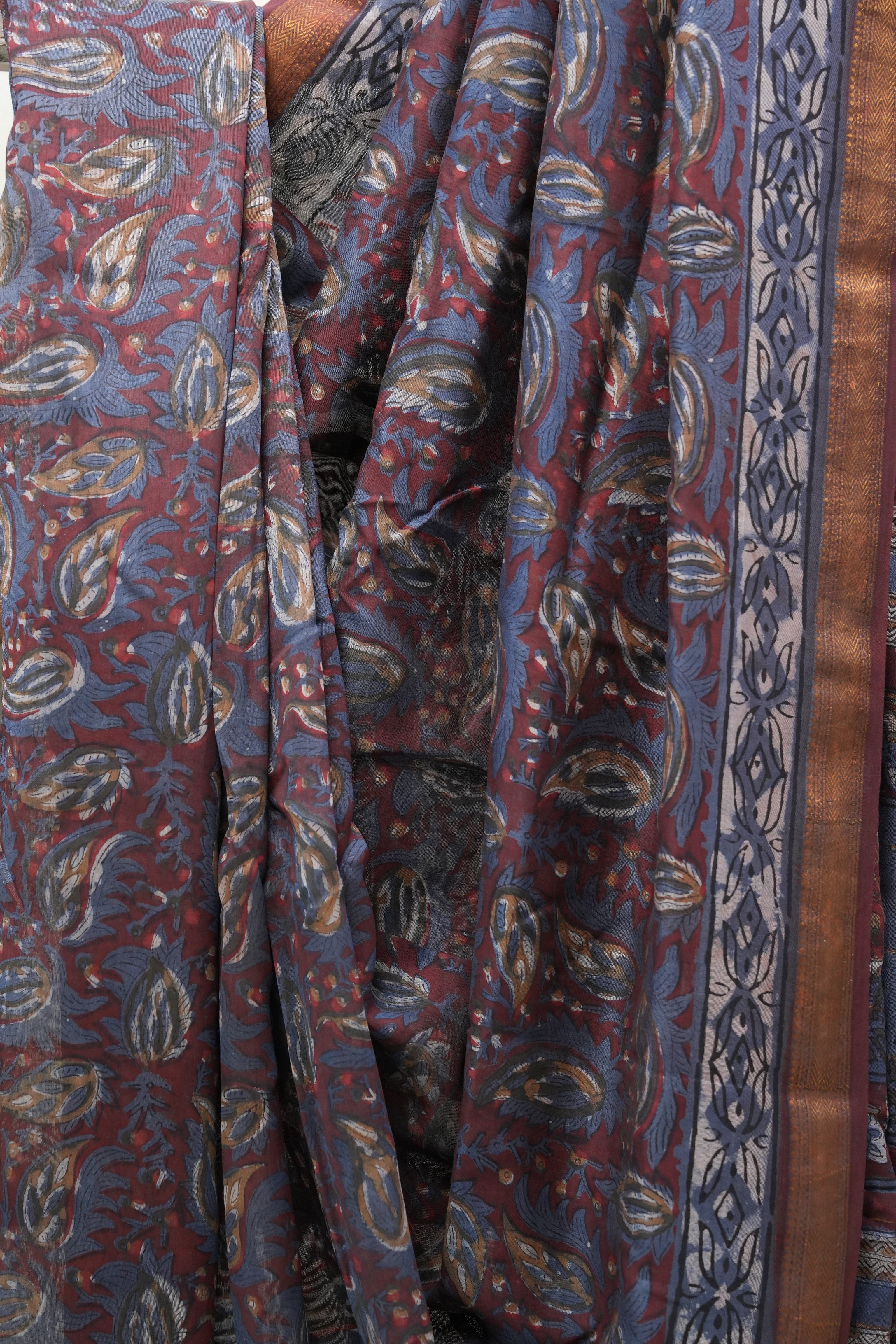 Maroon HBP Cotton Silk Saree With Maheshwari Border - SRMCSS1202