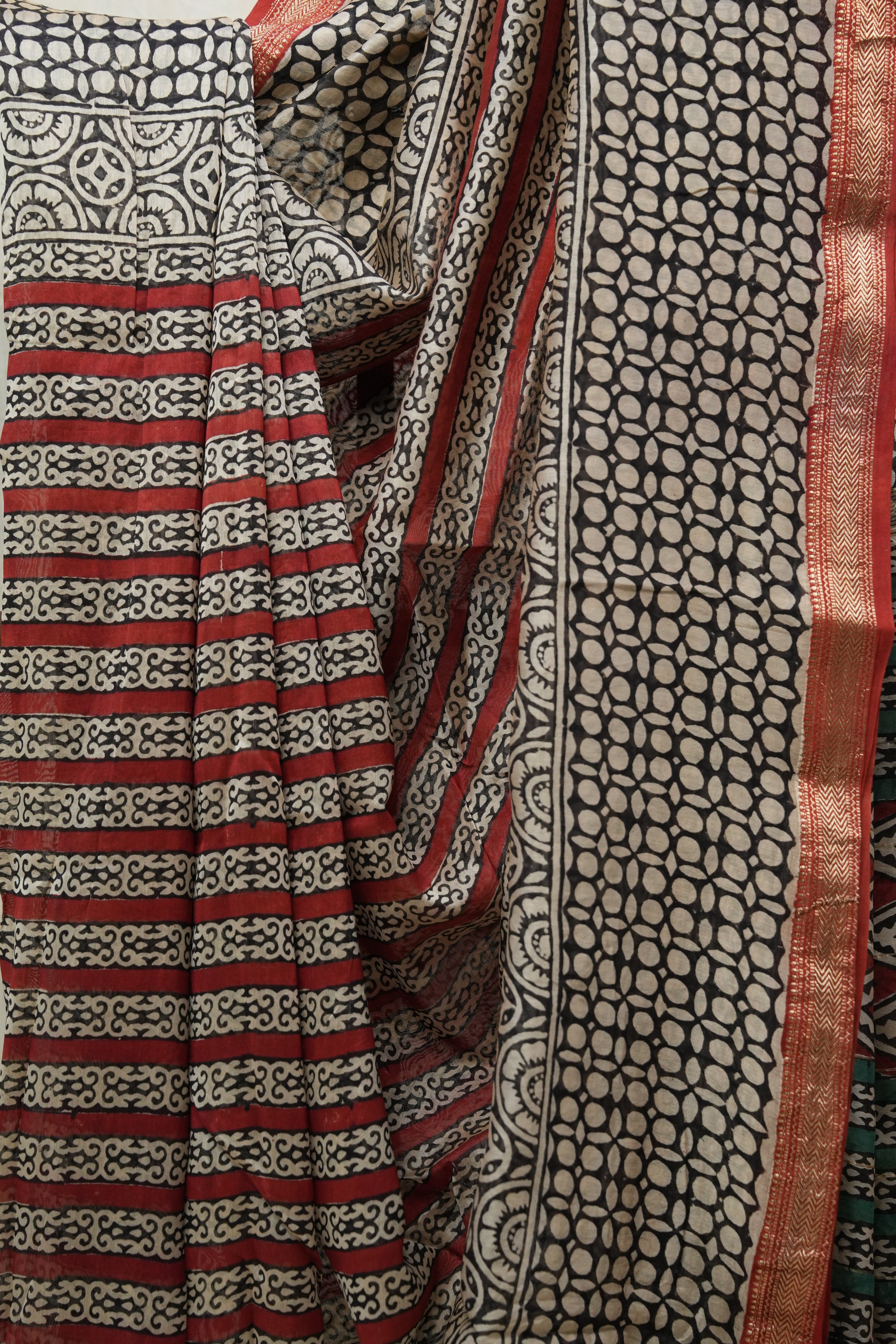 Cream-Black HBP Cotton Silk Saree With Maheshwari Border - SRCBCSS1209