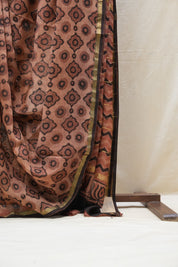 Light Brown HBP Cotton Silk Saree With Chanderi Border - SRLBCSS1216